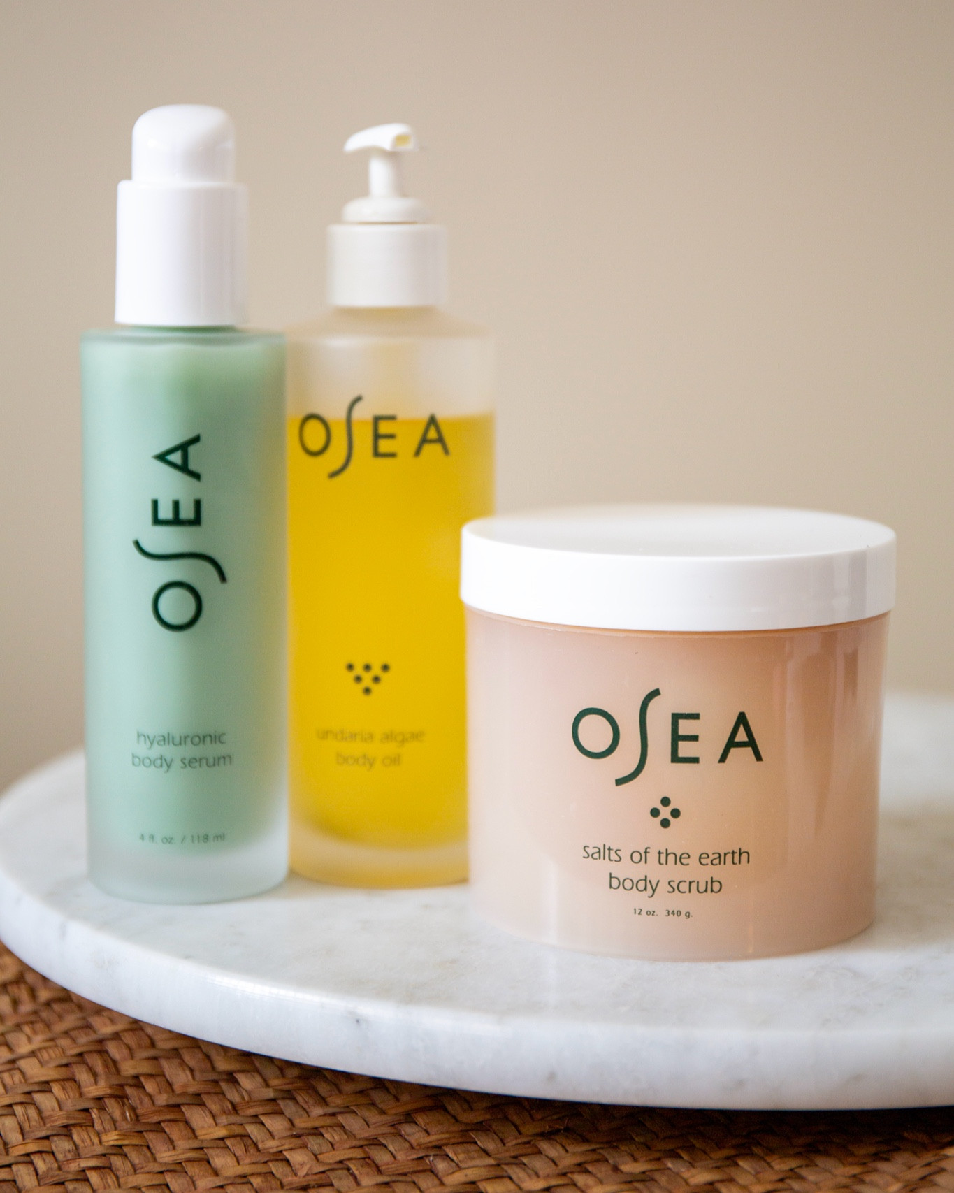How to Keep the Most Radiant Summer Glow 🍋🍋‍🟩🍊🌿 
Code SUZANNE10 at @oseamalibu
💖 Salts of the Earth Body Scrub
🌱 Hyaluronic Body Serum 
✨ Undaria Algae Body Oil
#oseamalibu #bodyscrub #bodyoil #bodyserum #skincare #cleanbeauty



#LTKFindsUnder50 #LTKBacktoSchool #LTKBeauty