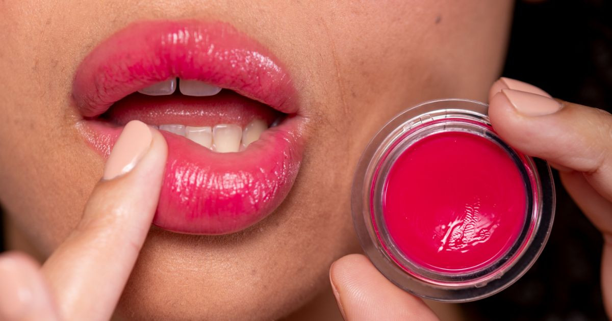 Lip Glow | Lip Gloss | Trinny London (Global)