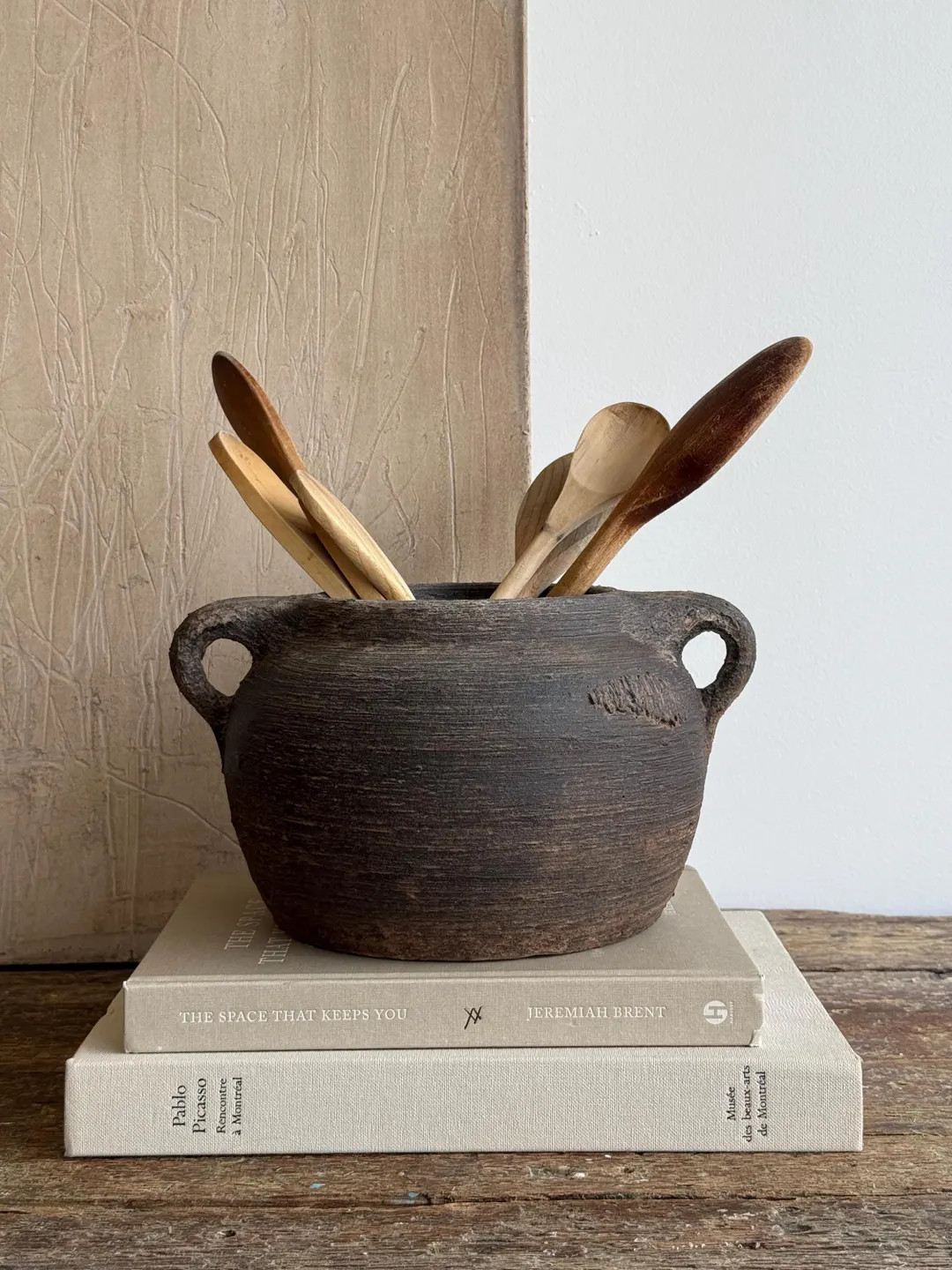 Black Distressed Rustic Vase, 11'' Wide, Rustic Artisan Vase, Vase, Hand Painted Vase, Stone Text... | Etsy (US)