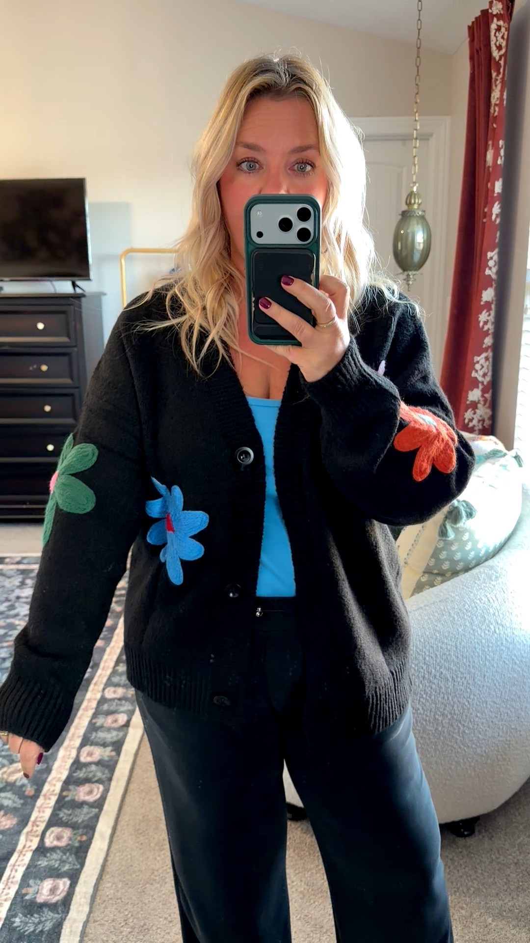 This chunky knit floral sweater is so cute! I love making a casual look more fun with a statement pc like this! 

#LTKmomlife #LTKMidsize #LTKPetite