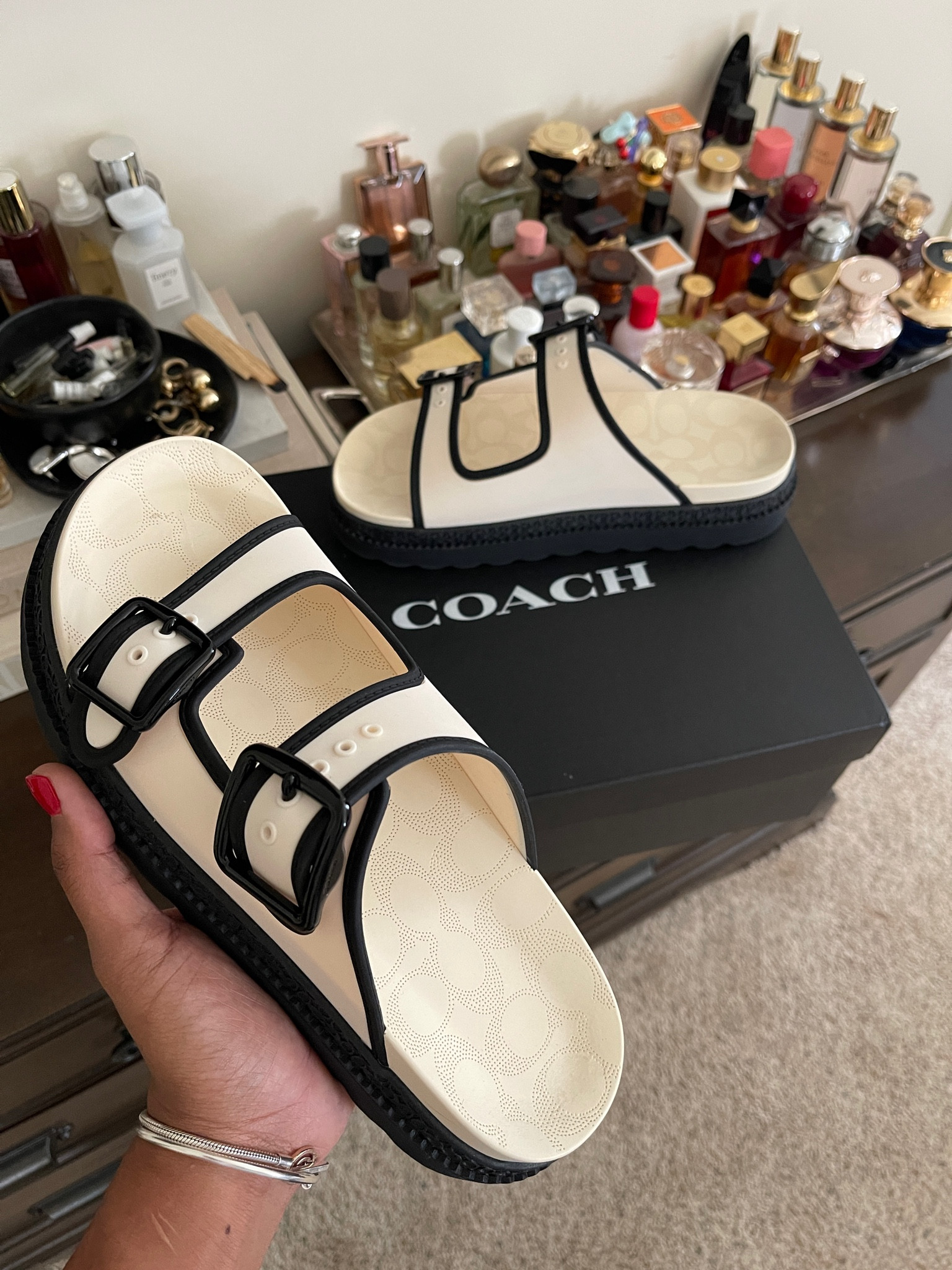 Platform sandals from Coach 🖤

#LTKShoeCrush #LTKFindsUnder100 #LTKStyleTip