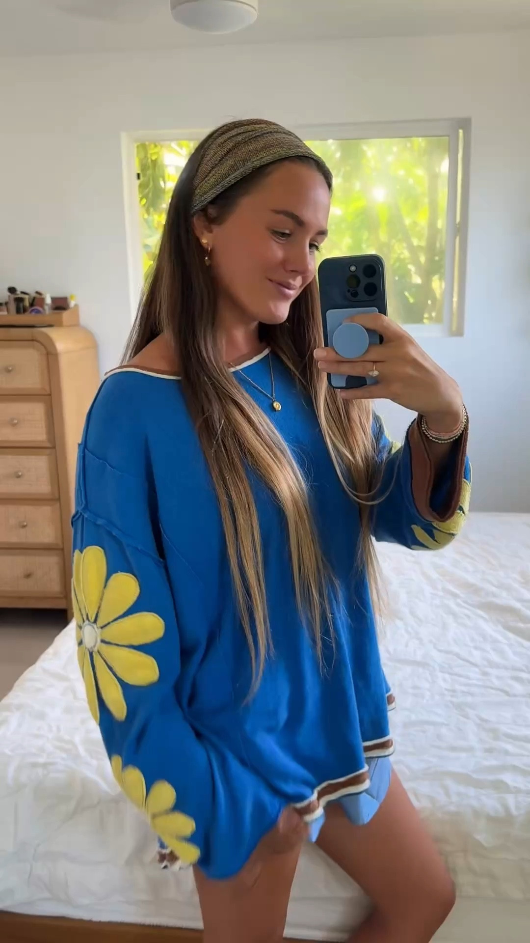 Cozy basics Free People try on haul! Wearing size M in everything 🫶🦋 

#hippiestyle #beachgirl #beachaesthetic 


#LTKFindsUnder100 #LTKActive