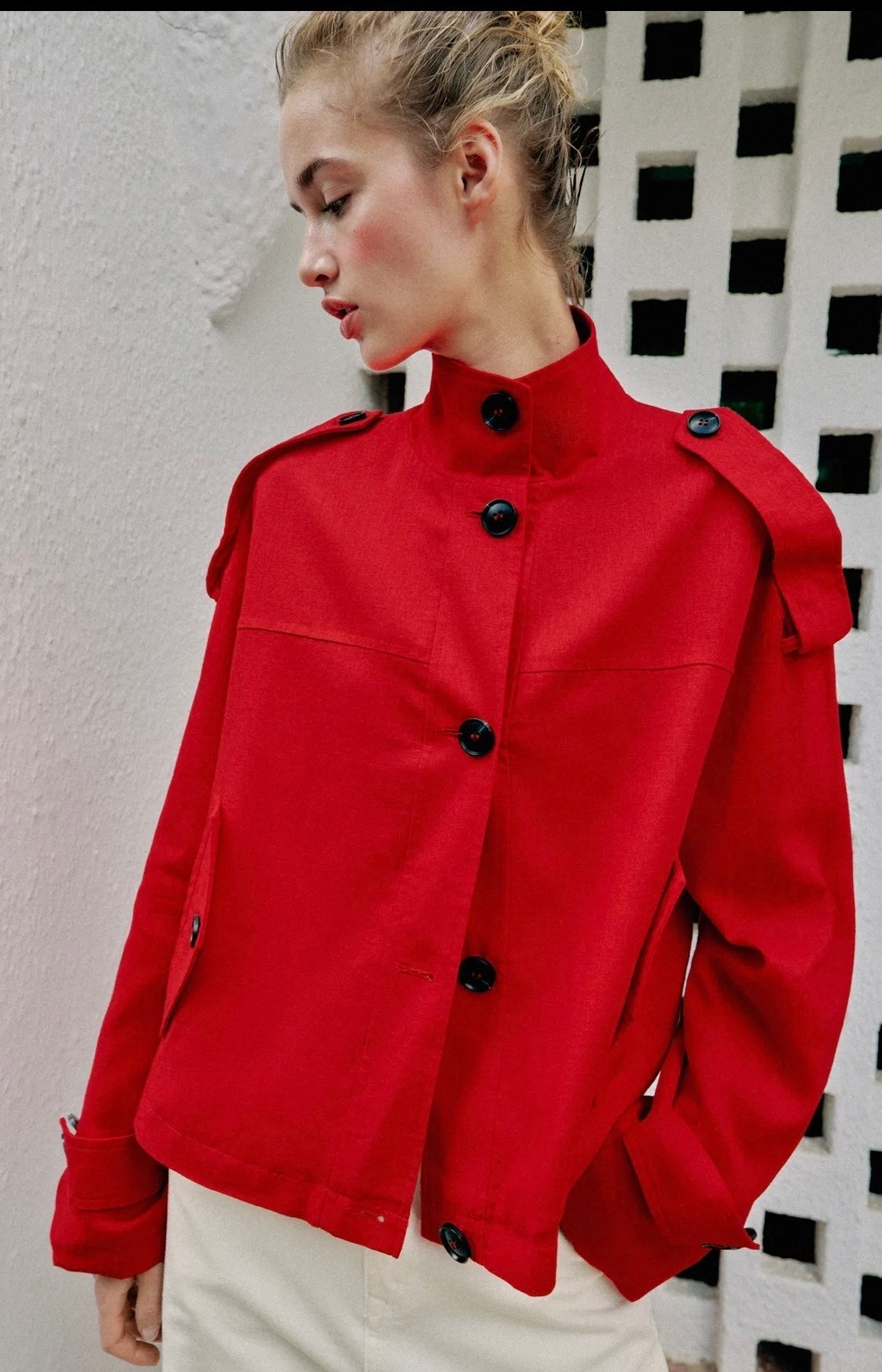Just ordered this linen jacket. Loving all things red rn. ❤️

#LTKootd #LTKmomlife #LTKSeasonal