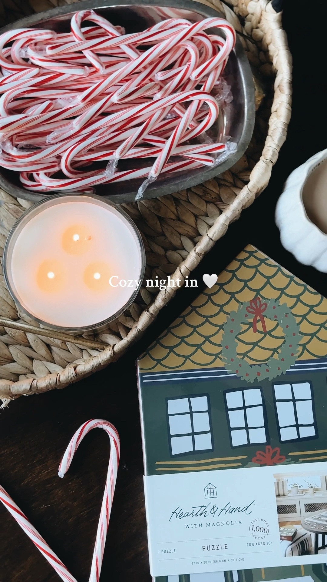 Cozy Christmas puzzle ✨🎄🎅🏻

#LTKSeasonal #LTKVideo #LTKHoliday