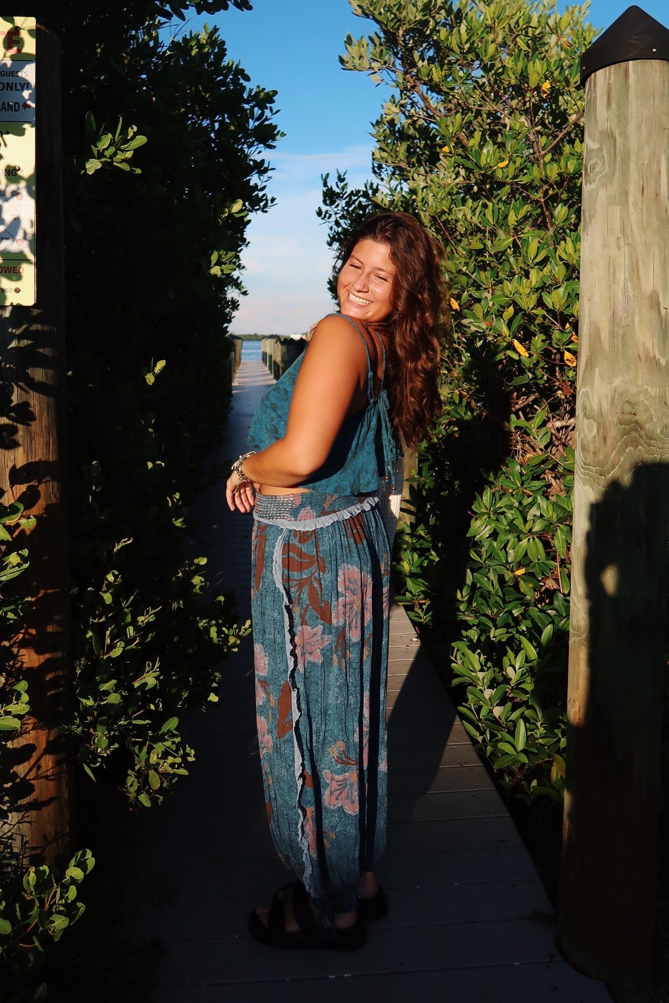 wearing a size large! 

#LTKStyleTip #LTKMidsize