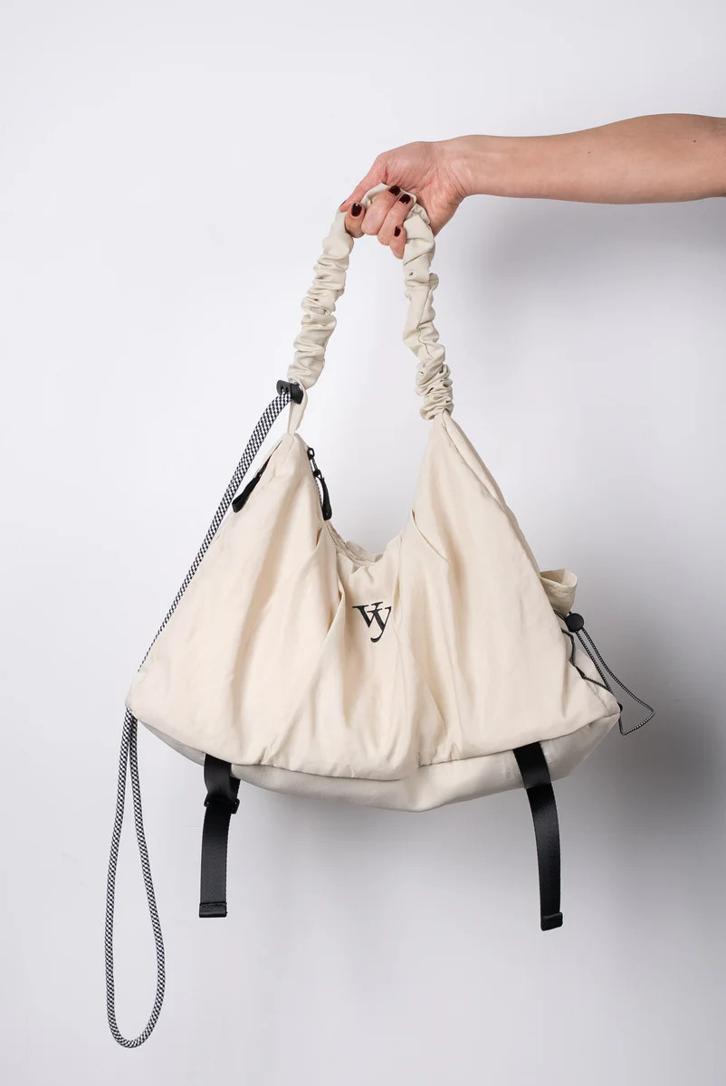 Crescent Sport Bag - Bone | Vitality