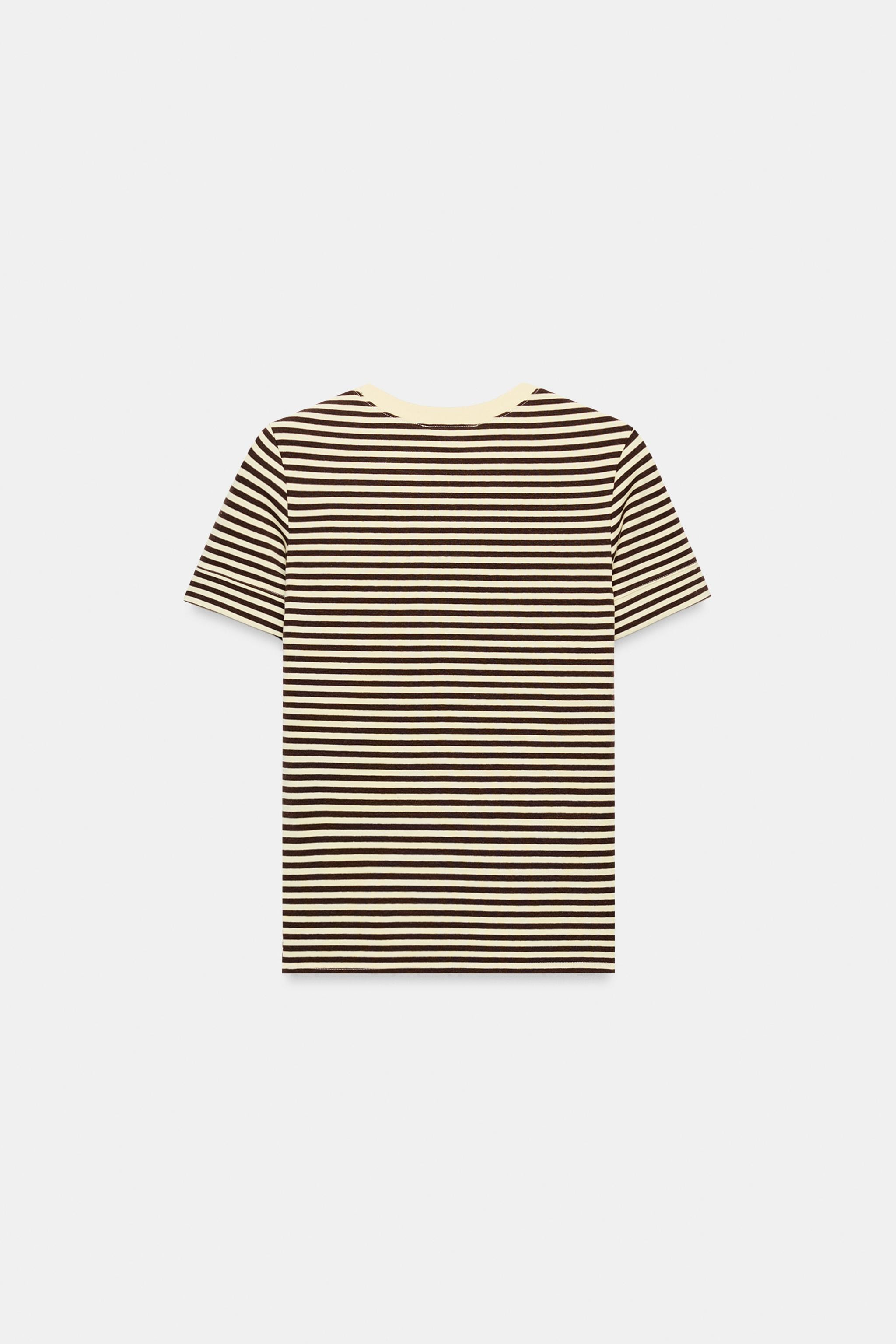 Model height: 183 cmREGULAR FIT - ROUND NECK - REGULAR LENGTH - SHORT SLEEVESpun cotton blend T-s... | Zara UK