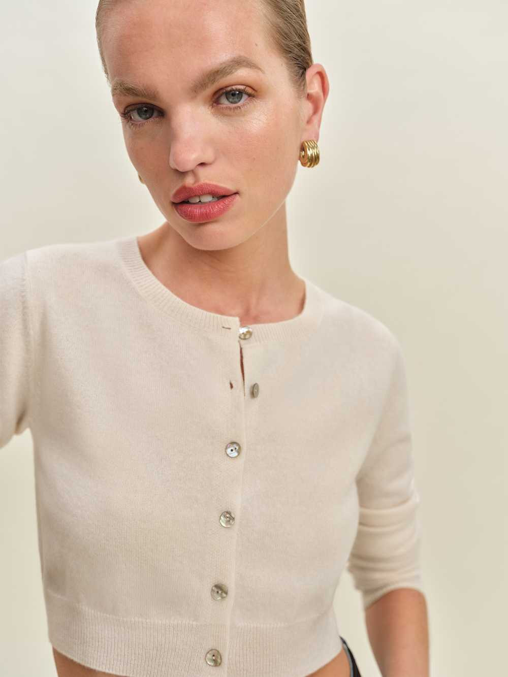 Janie Cashmere Crew Cardigan | Reformation (Global)