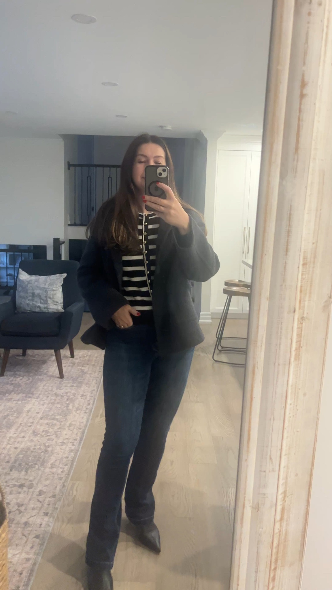 Love AE jeans and these ones look amazing. Size 6 long. If you are 5”7 or over buy the long option 

#LTKjeans #LTKwinter #LTKshoes