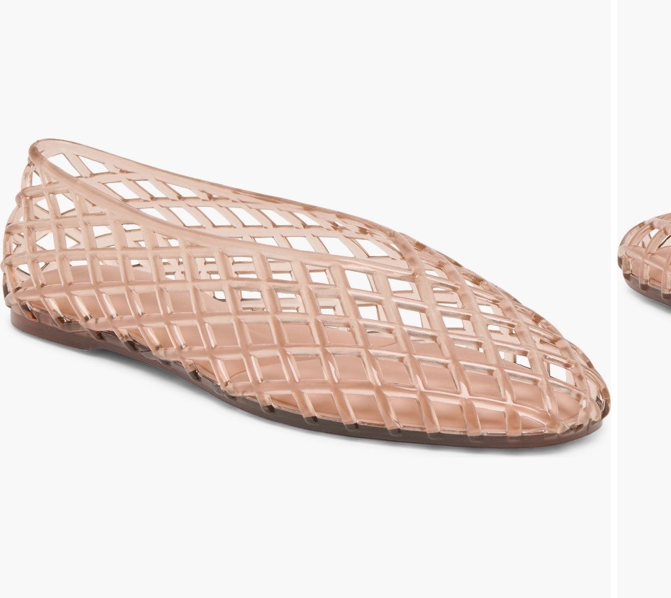 The most comfortable jellies with arch support!! 