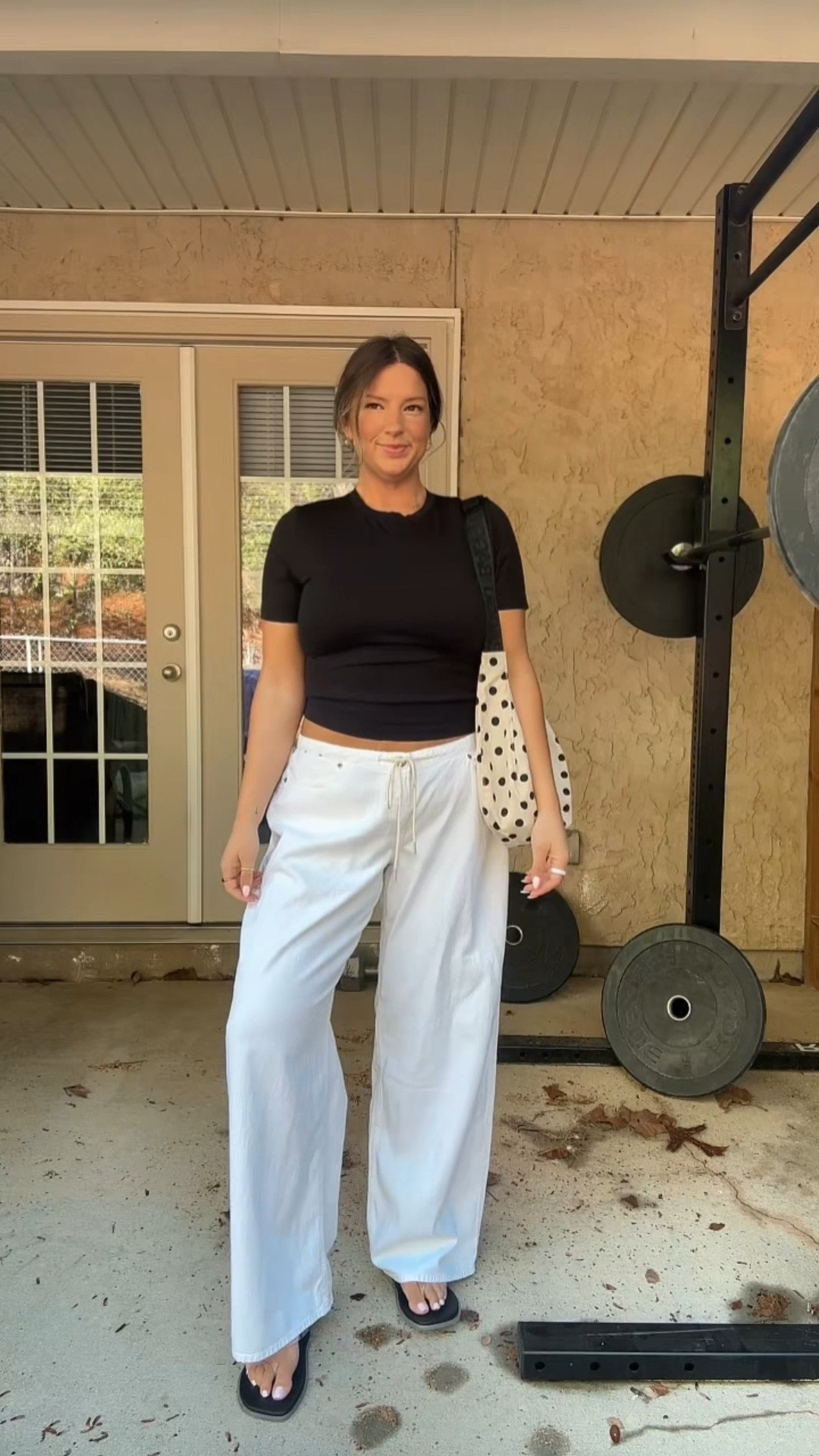 Easy breezy simple date night outfit 🖤 wearing a 31 long in the @abercrombie linen blend low rise jeans

#LTKootd #LTKgrwm #LTKMidsize