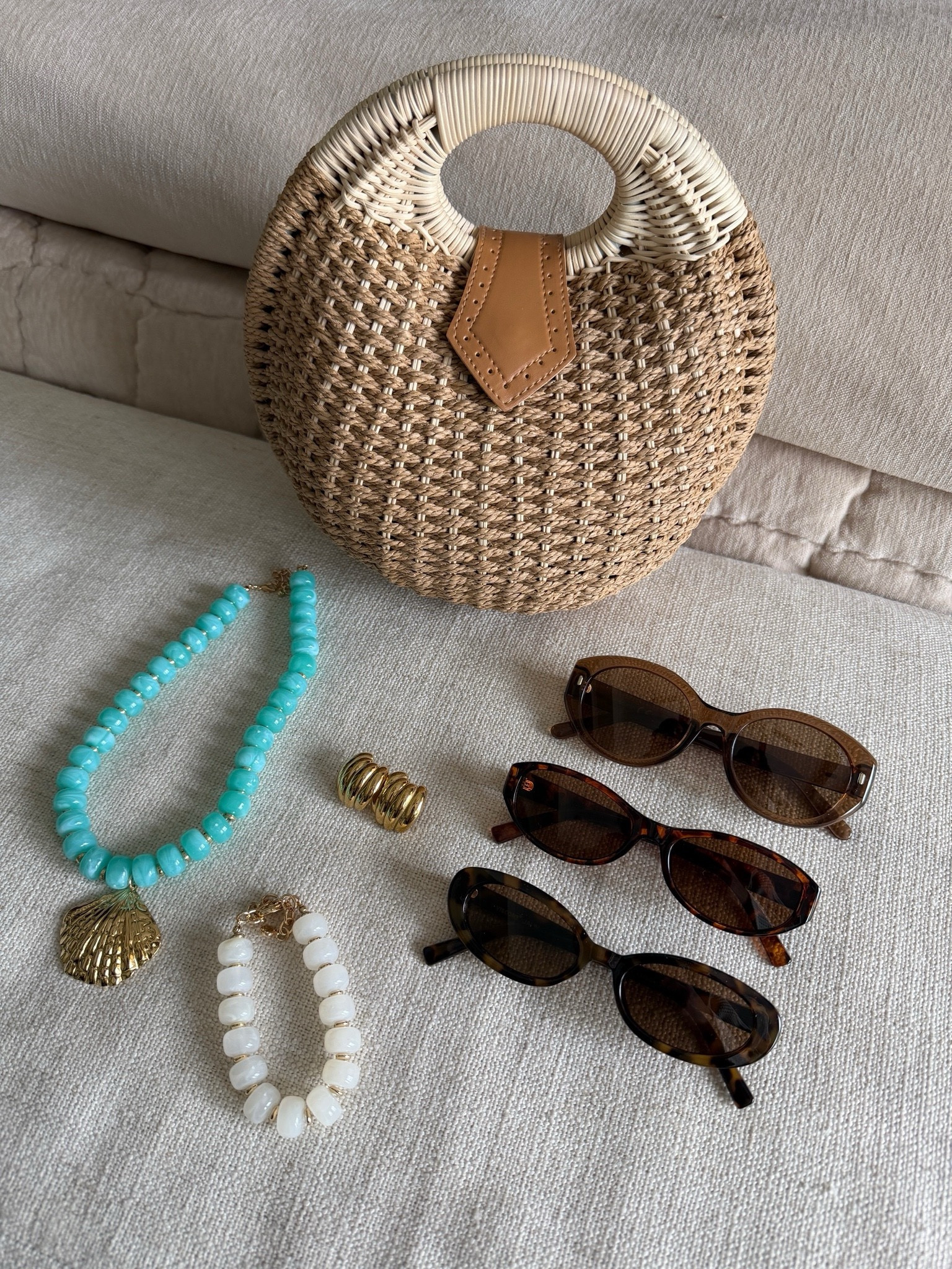 New arrival fashion accessories from Amazon!! Obsessed ☀️

#LTKBeauty #LTKootd #LTKMidsize
