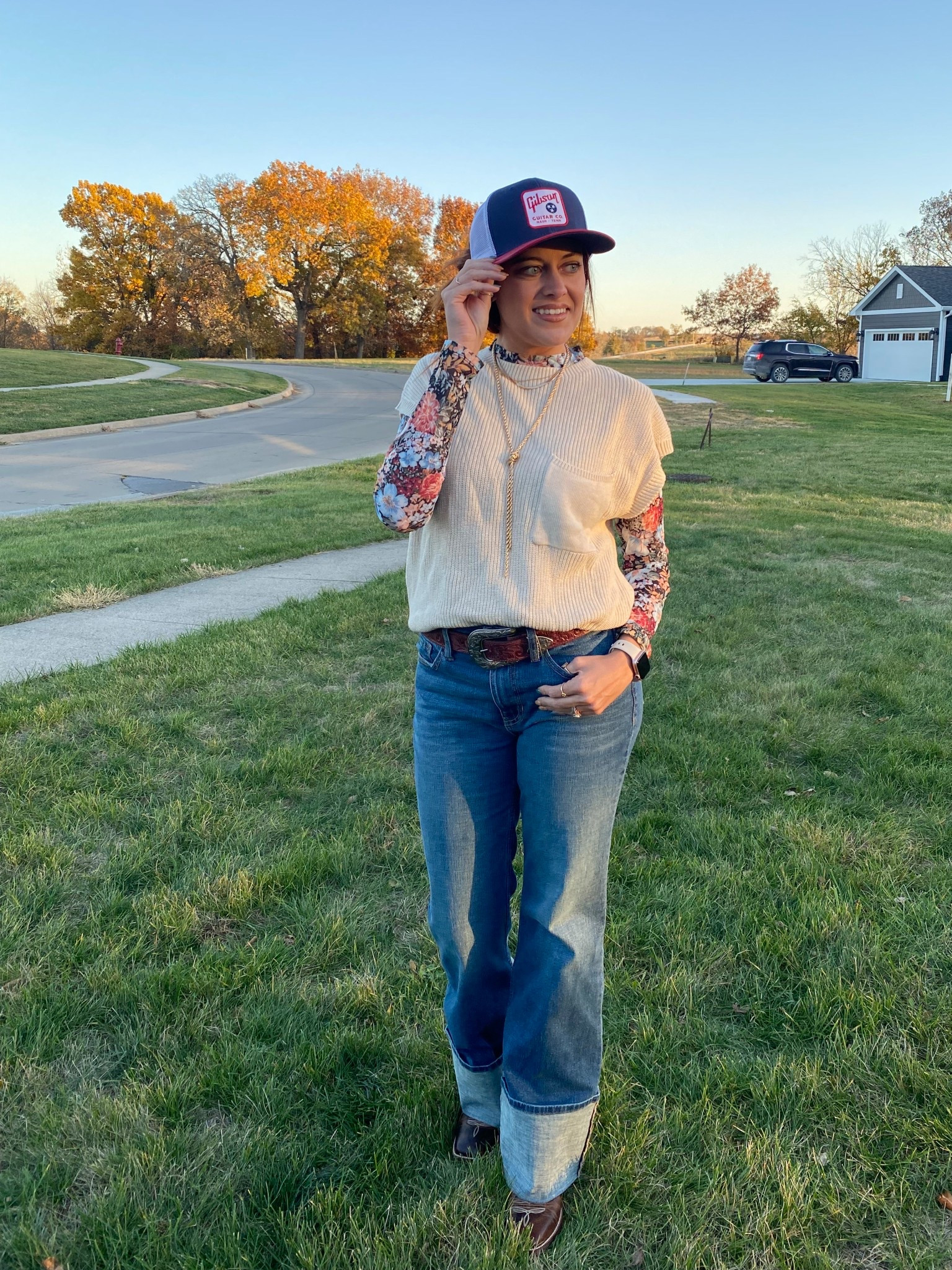 Fun Outfit, Going Out, Accessories, Hat, Western Belt, Boot Barn, Cowboy Boots, Floral Top, Gold Jewelry, Western, Fall Outfit 

 #LTKStyleTip #LTKShoeCrush