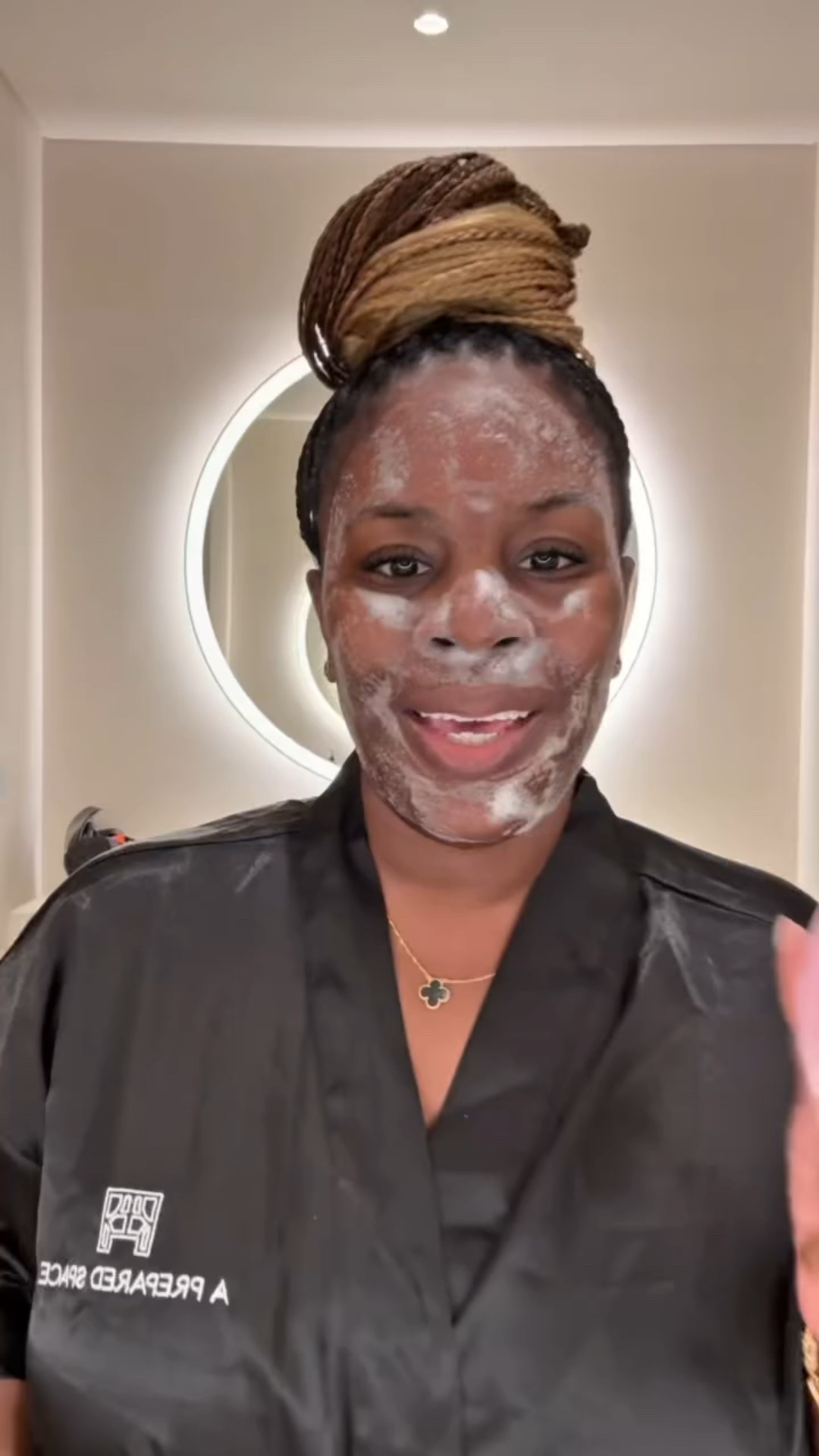 One thing about me I’m going to do a thorough skin care routine nightly and @foreo_official helps me get that job done 🌙🧖🏾‍♀️🧼

#nighttimeroutine #skincare #foreo #skincareroutine

#LTKNYFW #LTKBeauty #LTKTravel