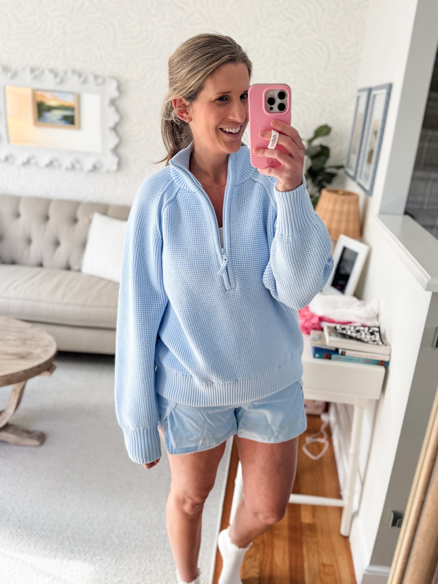 the prettiest light blue pullover & shorts currently 30% off 

#LTKootd #LTKActive #LTKmomlife