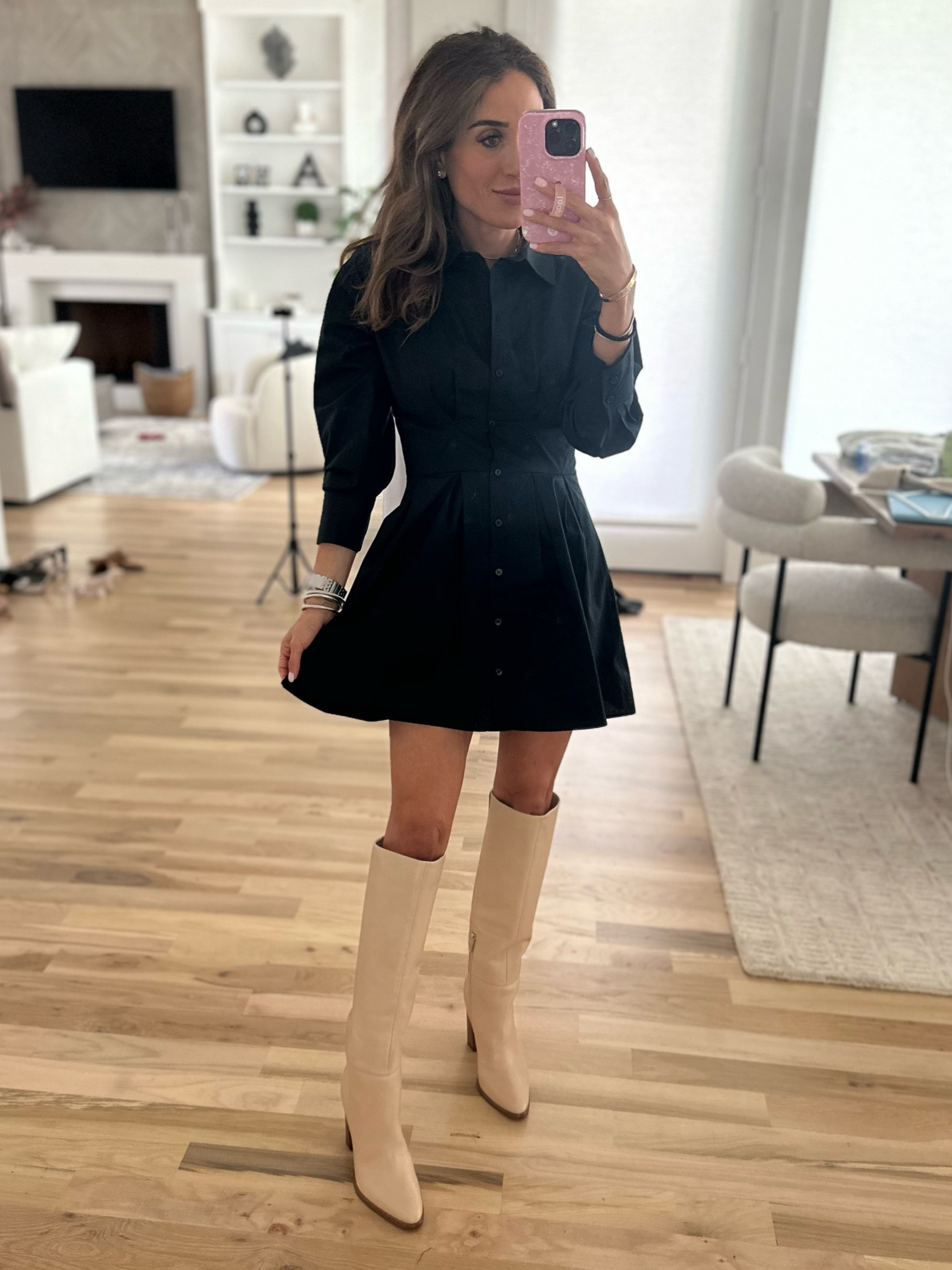 Black shirt dress size xxs petite 

#LTKCyberWeek #LTKfindsunder100 #LTKfindsunder50