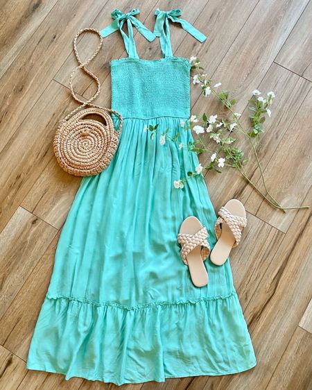 Summer dress. Turquoise dress. Maxi dress. Amazon fashion. Maternity friendly dress.

#LTKSeasonal #LTKGiftGuide #LTKbump