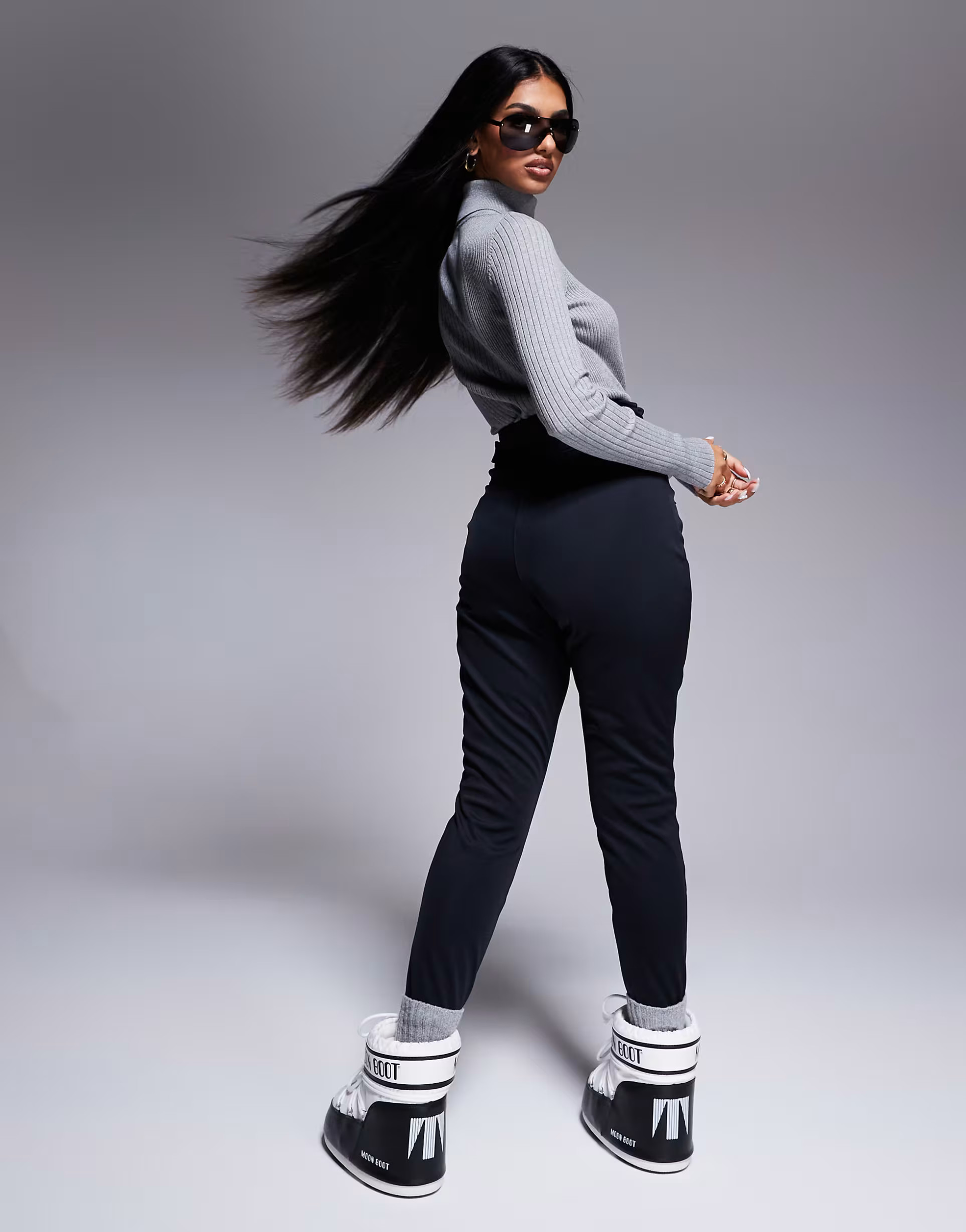 ASOS 4505 Ski soft shell water repellent skinny ski pants in black | ASOS (Global)