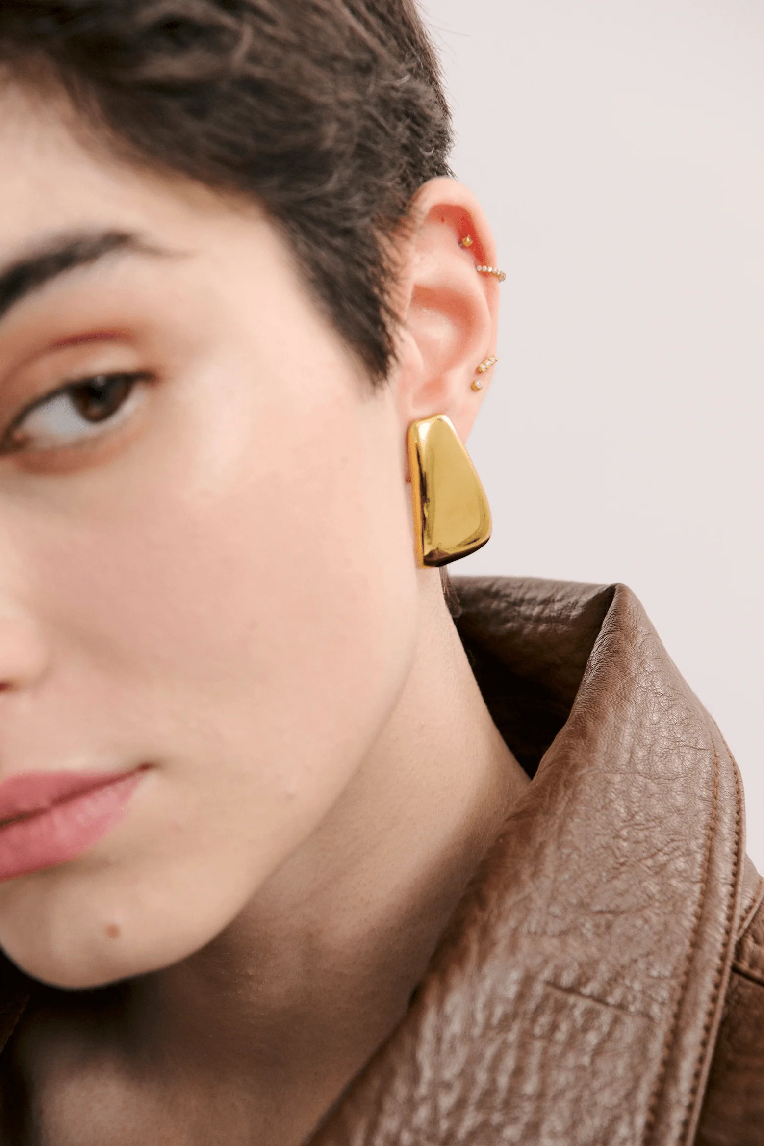 flat arch earring | The New Trend (Australia & New Zealand)