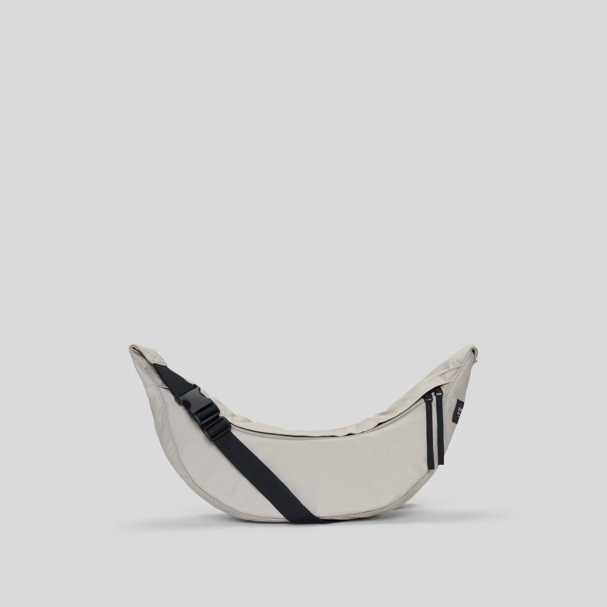 The ReNew Transit Sling | Everlane