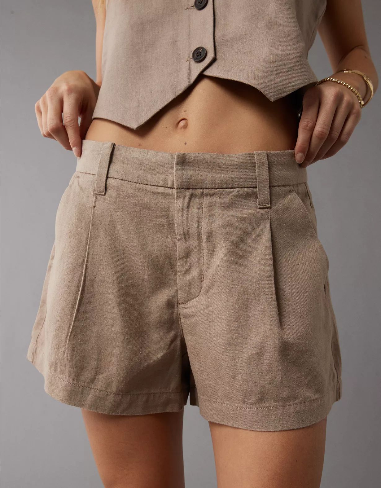 AE Dreamy Drape Linen-Blend High-Waisted Trouser Short | American Eagle Outfitters (US & CA)