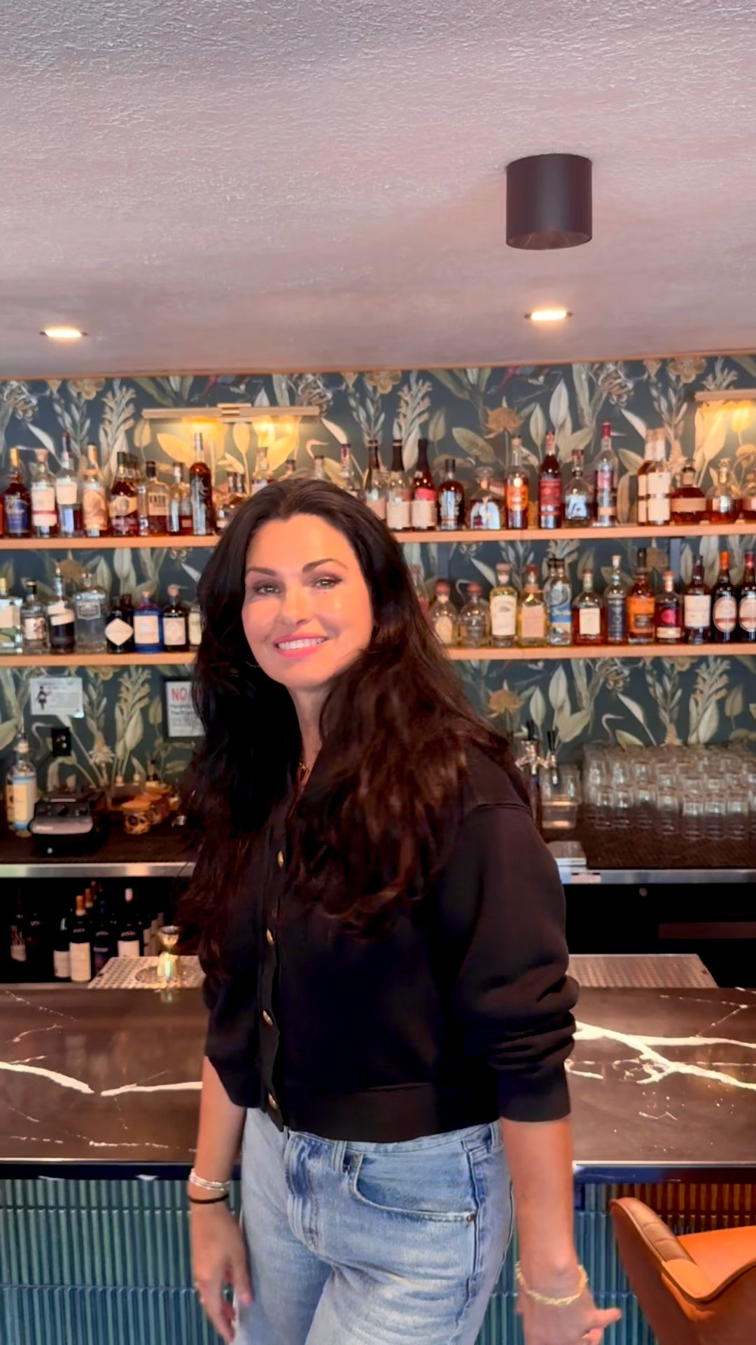 Date night outfit! 🩷

For a casual date, a cute black top, jeans, and cute slides are a fun "go to!"

#widelegjeans  #highwaistwidelegjeans #blackshirt #nudesandals #marneystidbits


#LTKdayinmylife #LTKSaleAlert #LTKootd