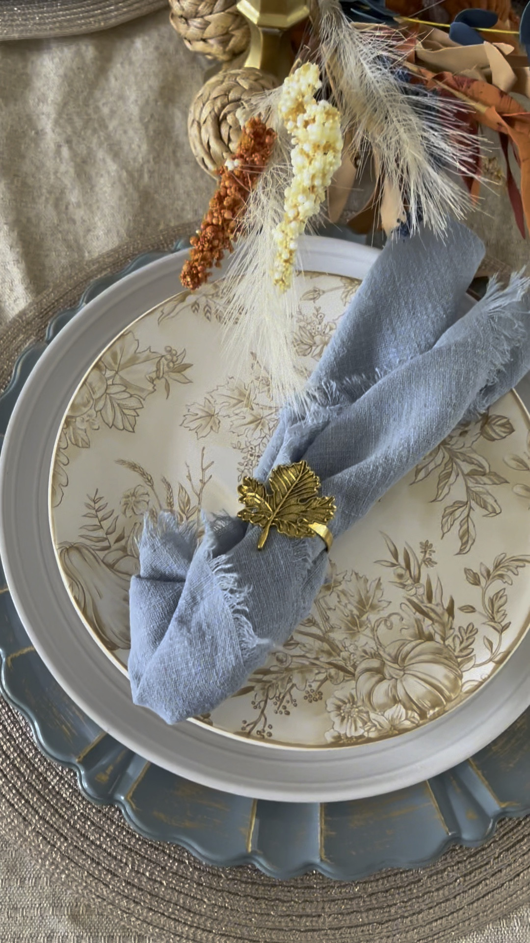 Fall Tablescape 

#LTKSeasonal #LTKhome