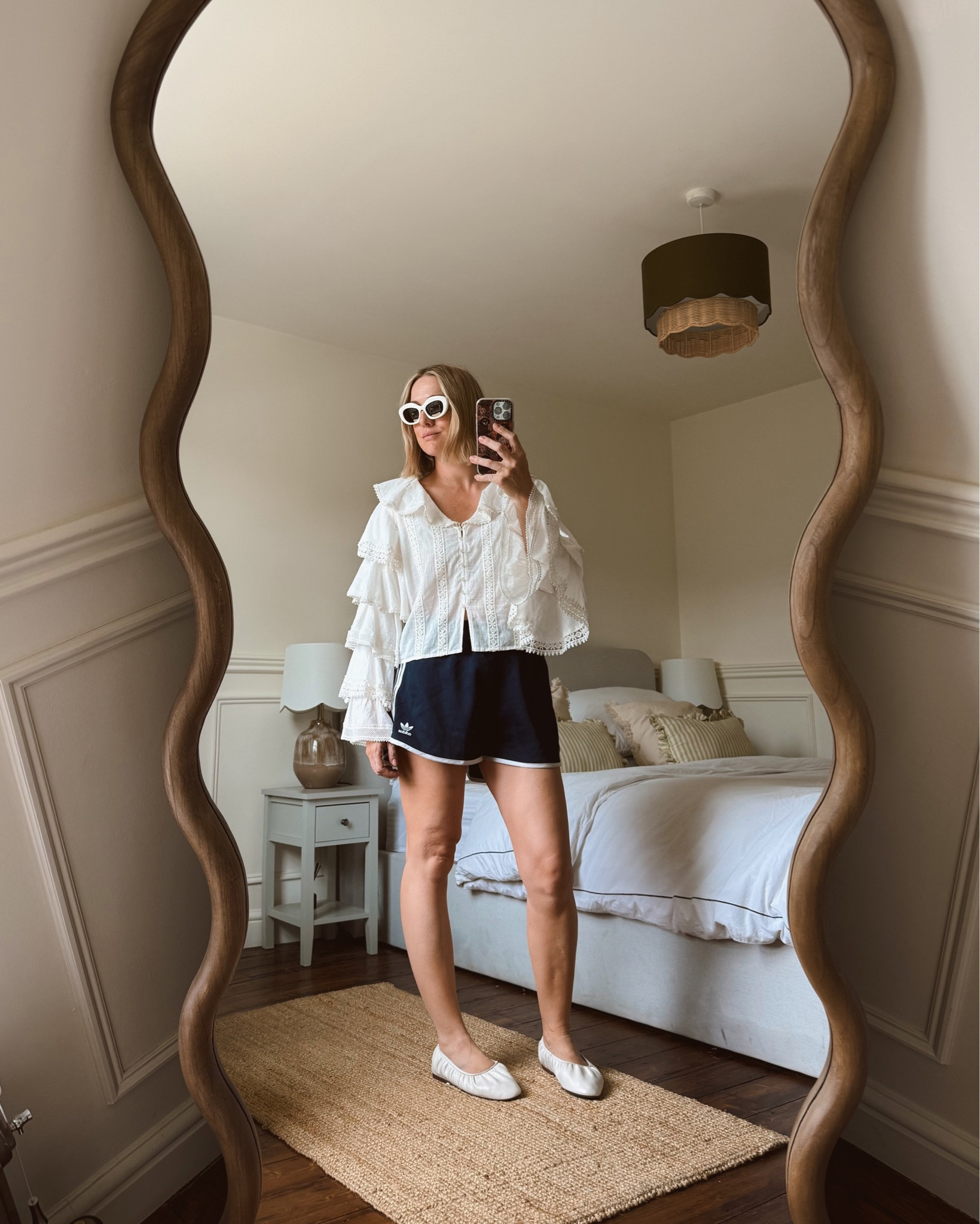 Getting dressed with a baby = keep it cute but make it quick! 

These shorts have become my ultimate throw on and go piece. So easy to dress up or down and somehow they work with everything in my wardrobe.  Here are a few recent combinations to save for some outfit inspo 🤍

Which one would you wear? 1, 2, 3 or 4?

#mumstyle #everydayoutfits #summerstyle #outfitideas #casualstyle styleinspo mumfashion over40style