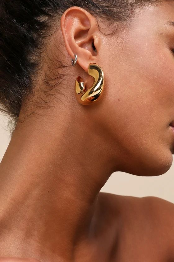 Gorgeous Effect Gold Chunky Hoop Earrings | Lulus