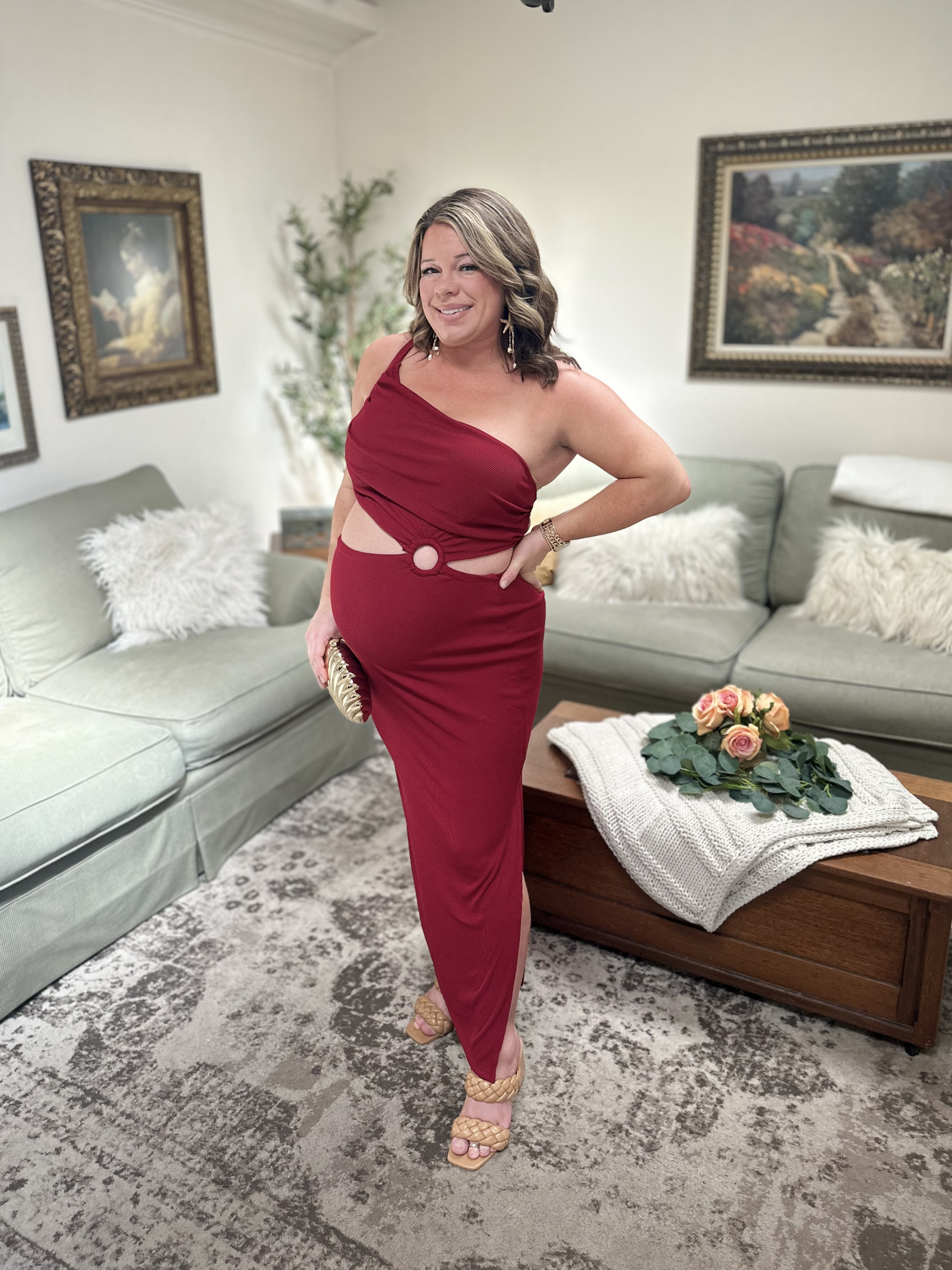 Vacation look at 36 weeks pregnant. I’m wearing a size XL but could have worn a size large based on how the bust area fit and I had to pin the back. The material is also very stretchy so size down if in between sizes or if you have a small bust.