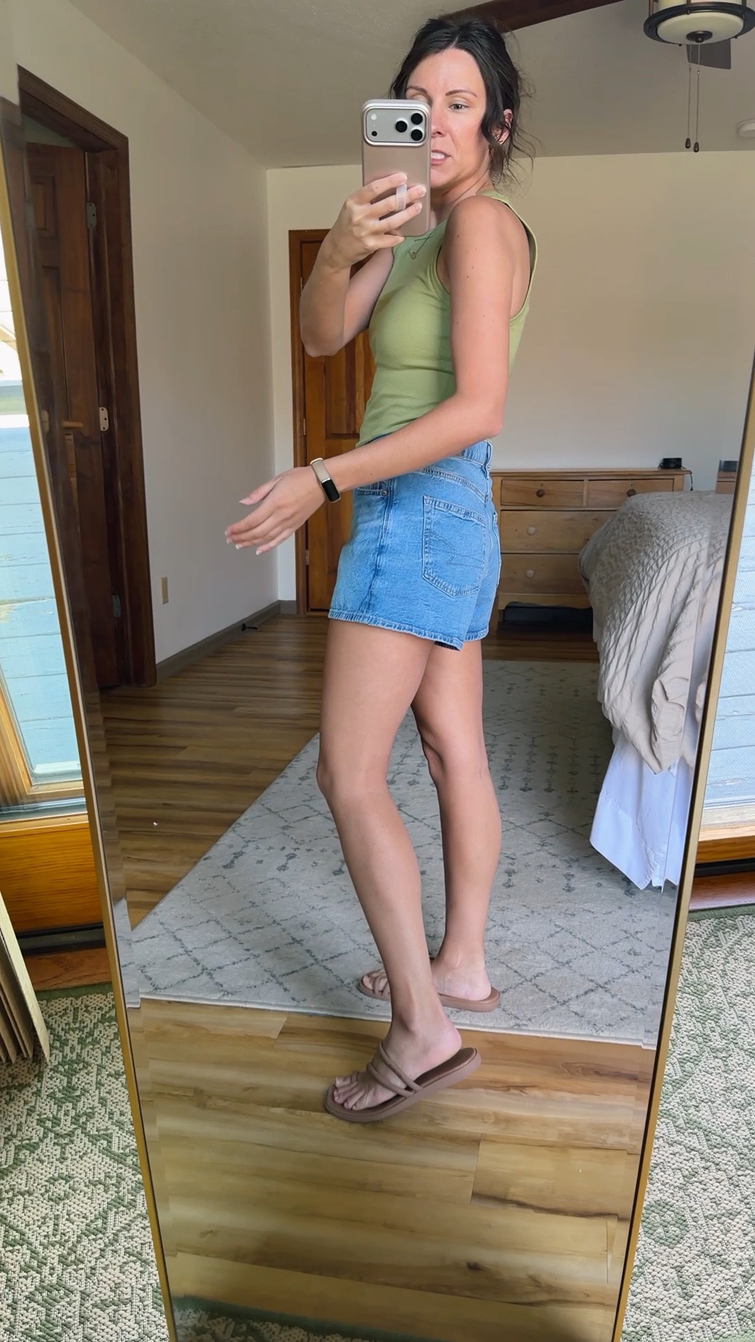 Super cute and comfy pair of denim shorts!!
 3.5 “ inseam, light wash (dream blue), 
I wear my smallest size (00) and they come in so many washes!

Tank is size small (also got white and yellow) and my crocs are size 6.



#LTKgrwm #LTKootd #LTKPetite