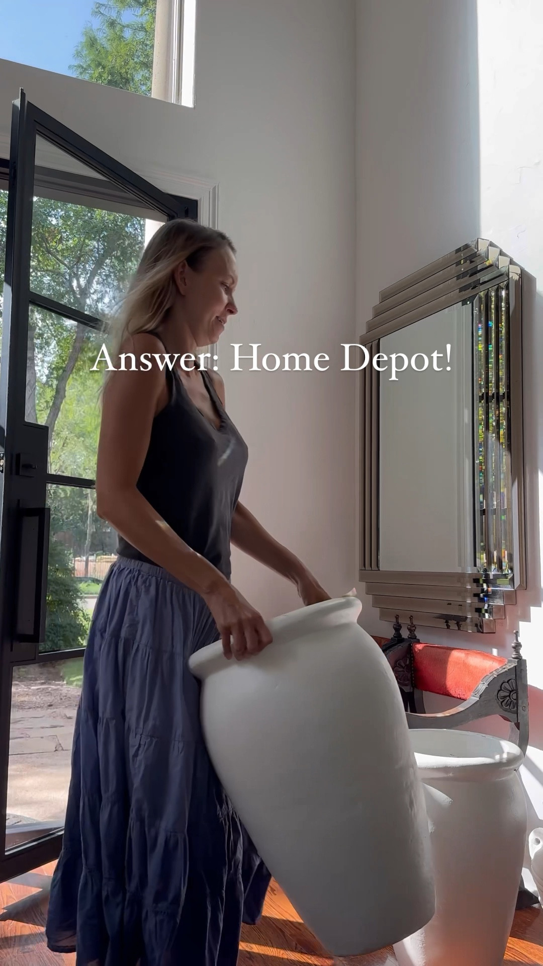 Heavy, clay pots that look so high end! But aren’t!⚱️✨🤍