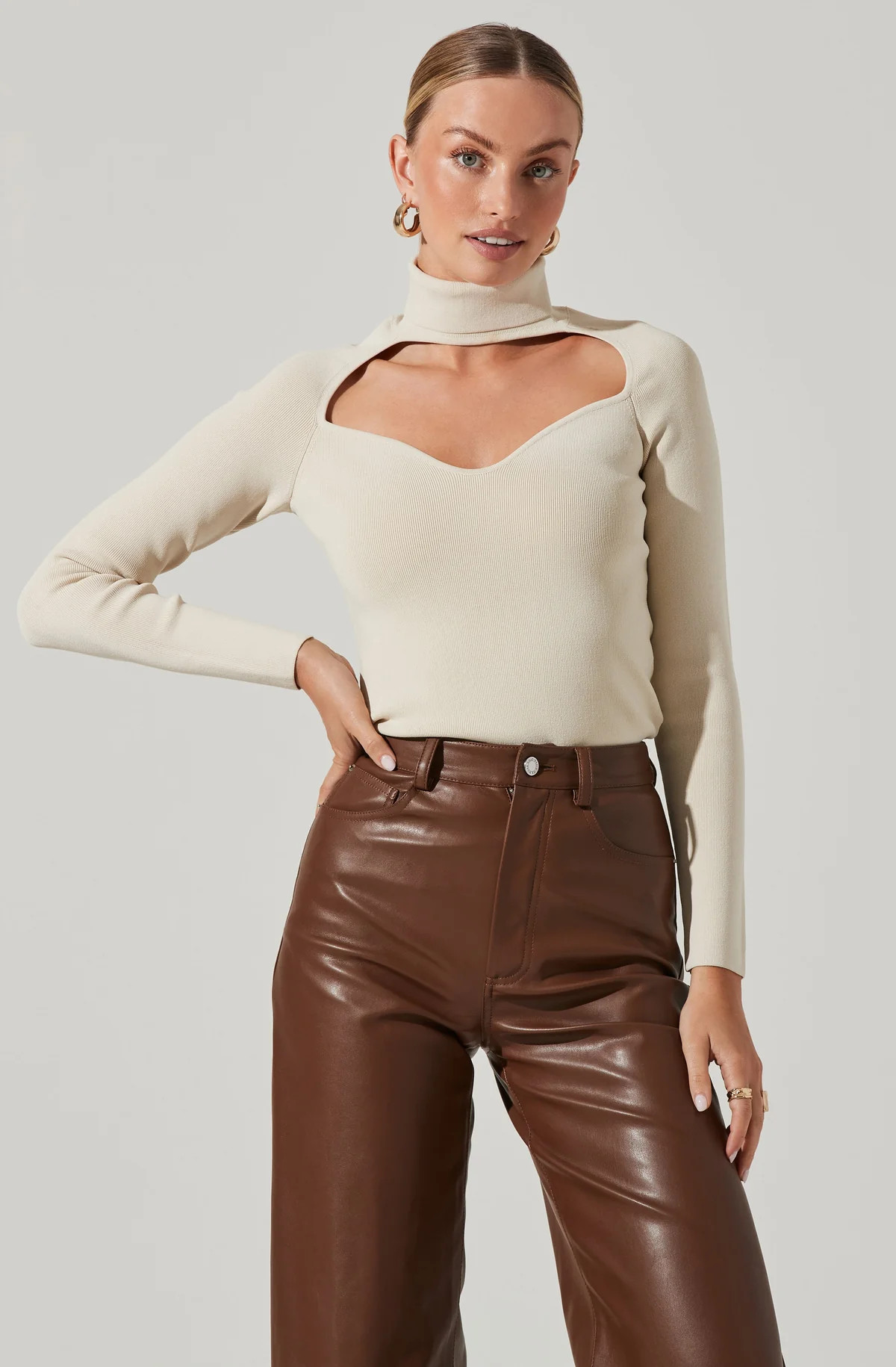 Sweetheart Turtleneck Long Sleeve Top | ASTR The Label (US)