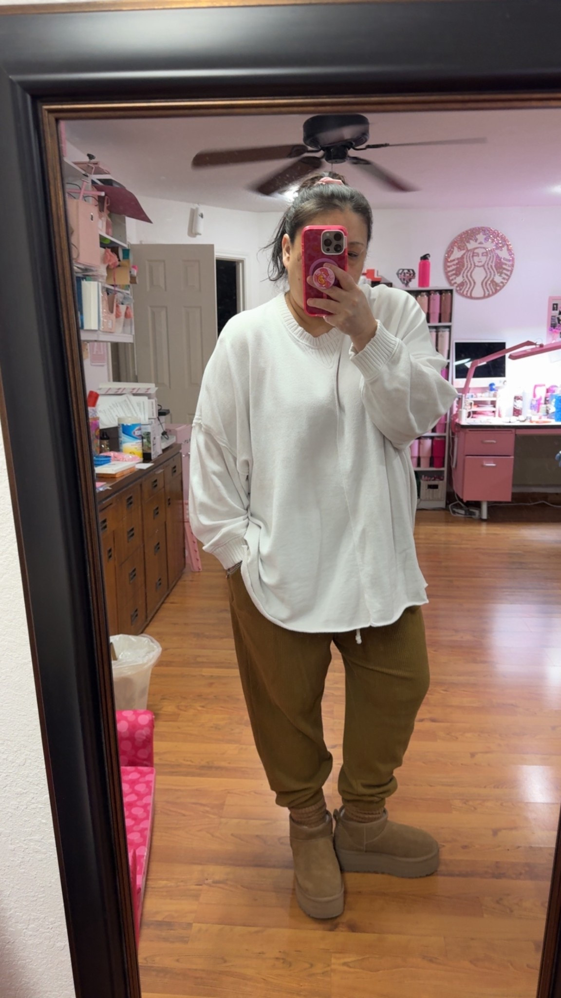 It was a little chilli last week! Took out all my joggers and fleece pants 