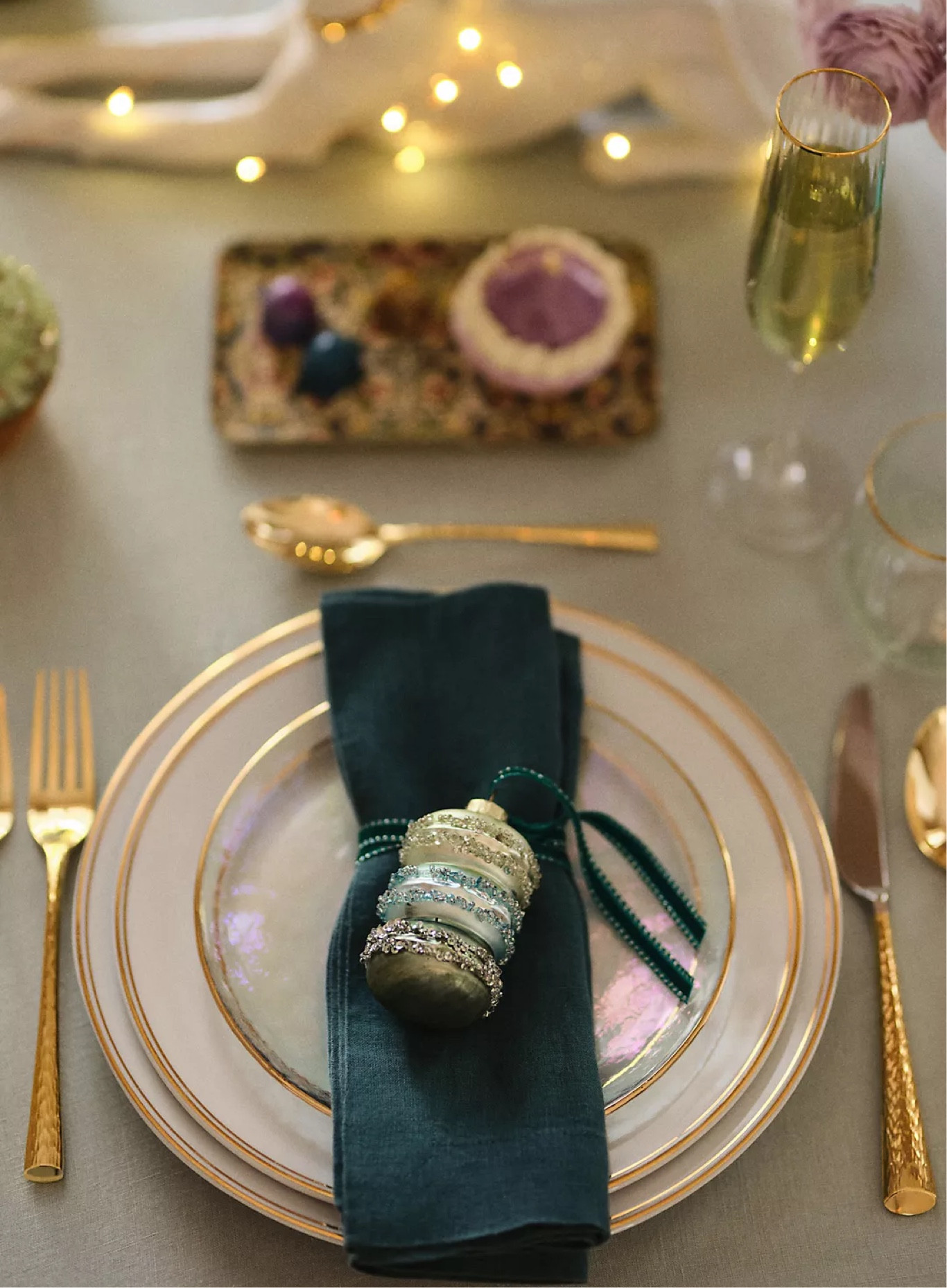 Anthropologie holiday table scape ✨

Christmas decor, holiday decor, gift guide

#LTKGiftGuide #LTKHoliday #LTKCyberWeek