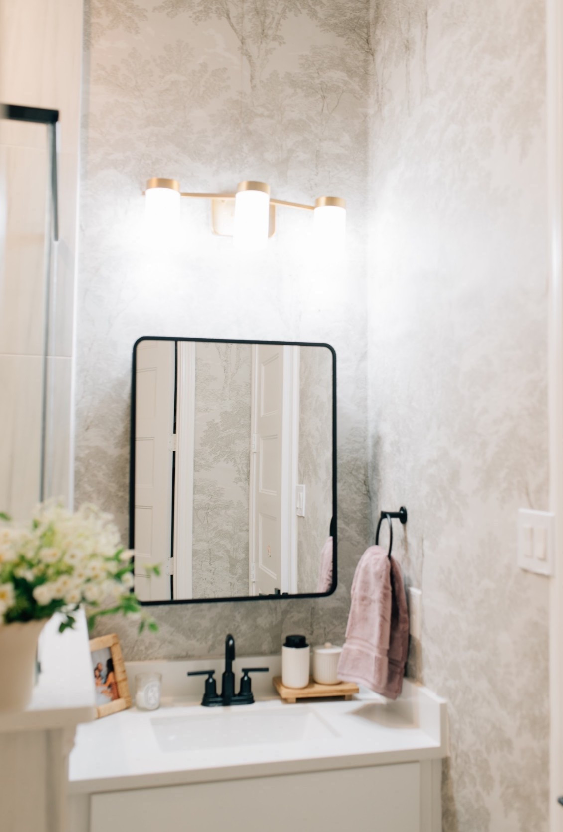 #ad How to renovate your bathroom for under $500! Now through 3/27/26 shop @homedepot Winter Bath Event. Save up to 40% off select online bath. We love using Glacier Bay products for our renovation. It’s affordable, easy to install, and great quality. #TheHomeDepotPartner #SmallProjectsBigImpact #GlacierBay @shop.ltk #liketkit #lkthome



