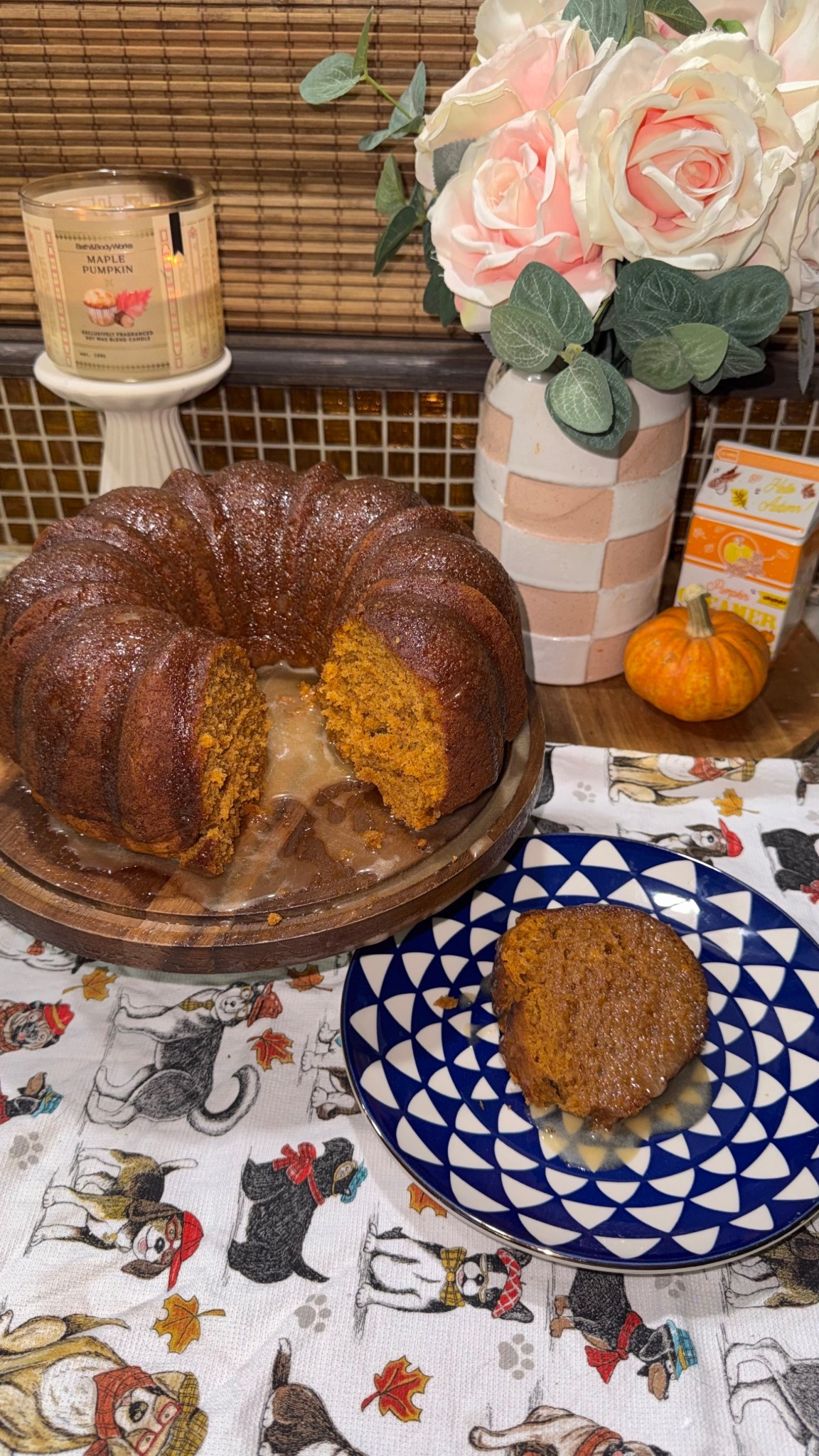 Bundt Cake Season is almost heree

#LTKHome #LTKdayinmylife #LTKFestival