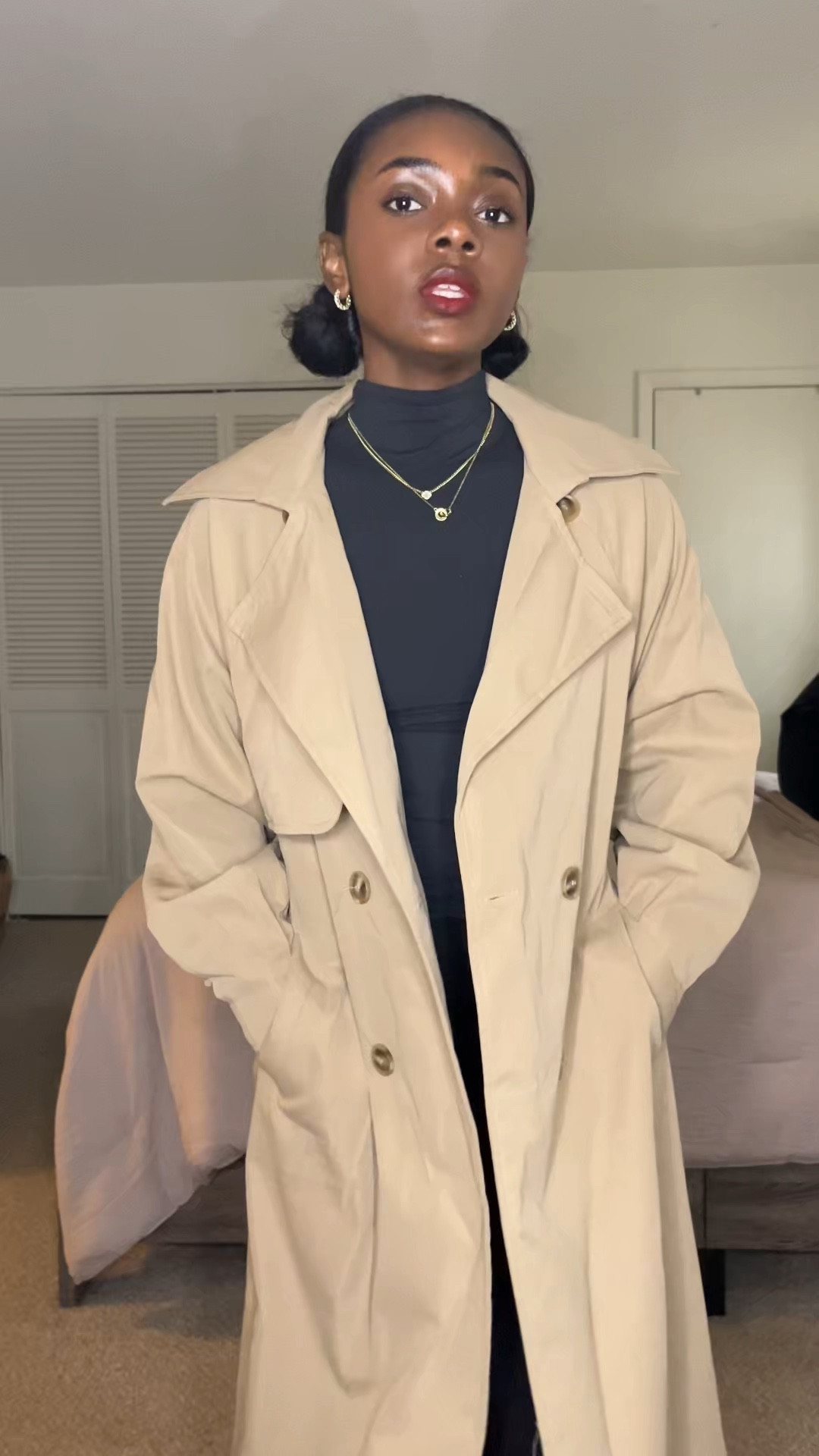 NEW SHEIN trench coat🤭🔥

Wearing a size Mediumm

#LTKFindsUnder50 #LTKFindsUnder100 #LTKStyleTip