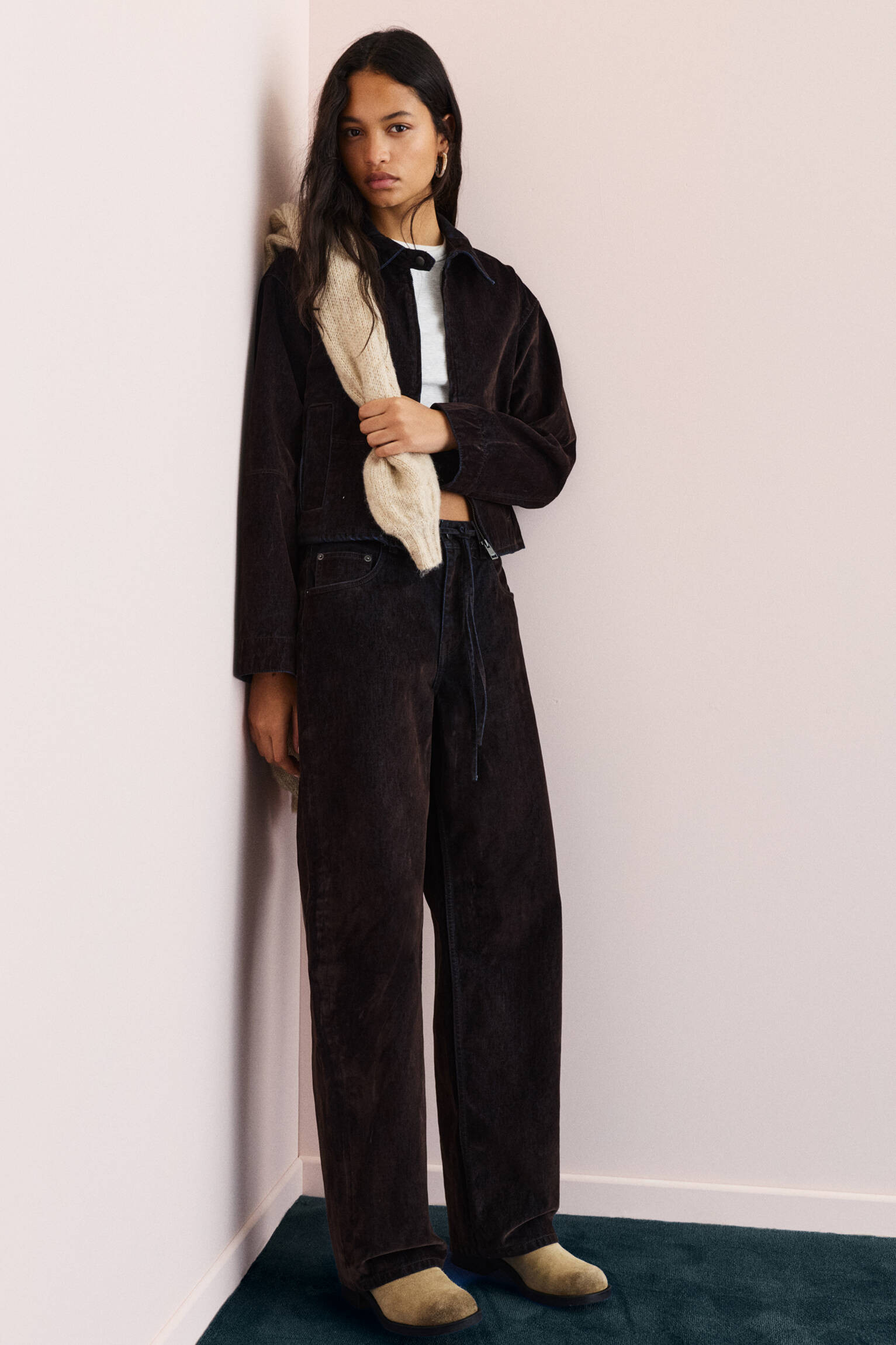 Velvet effect baggy jeans - pull&bear | PULL and BEAR UK