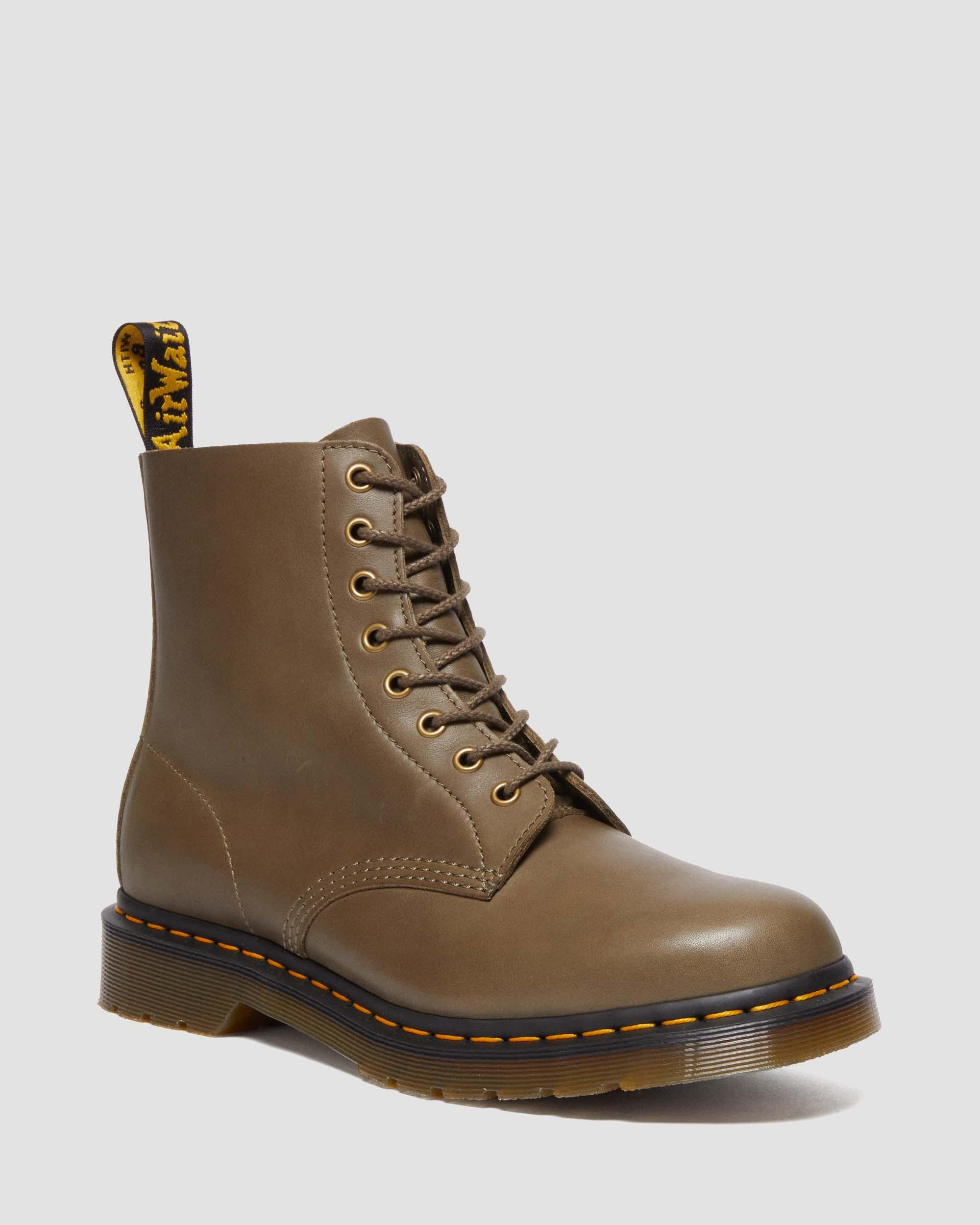 1460 Pascal Carrara Leather Lace Up Boots | Dr. Martens | Dr. Martens