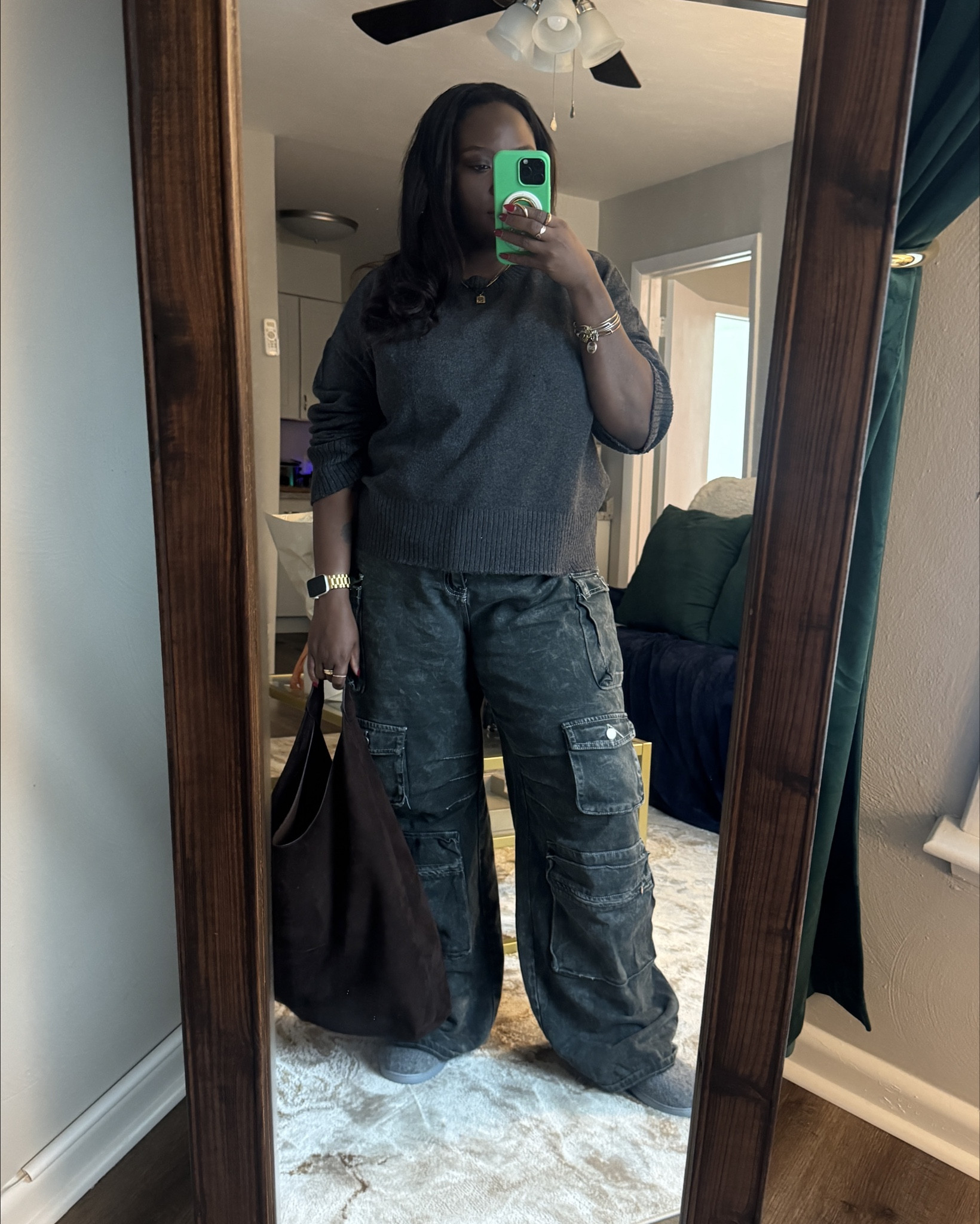 casual ootd with my favorite fall bag 

#LTKFindsUnder100 #LTKootd #LTKItBag