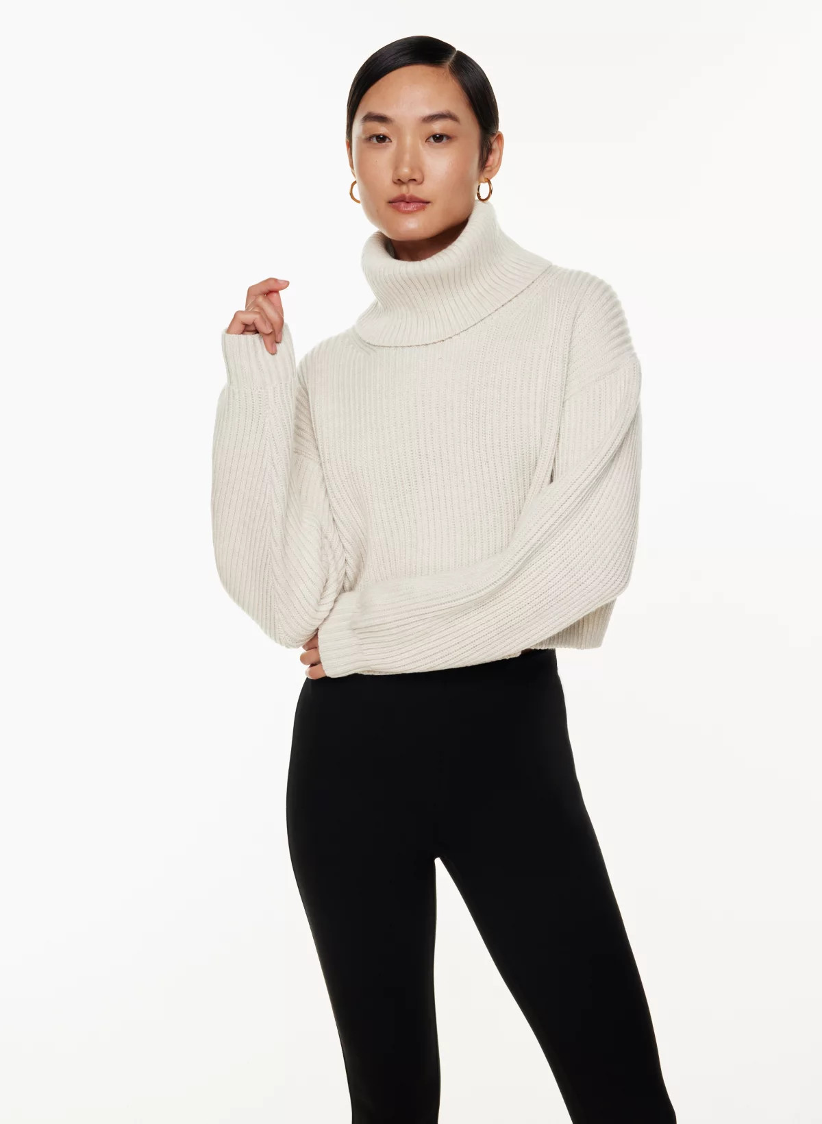 GUELL SWEATER | Aritzia