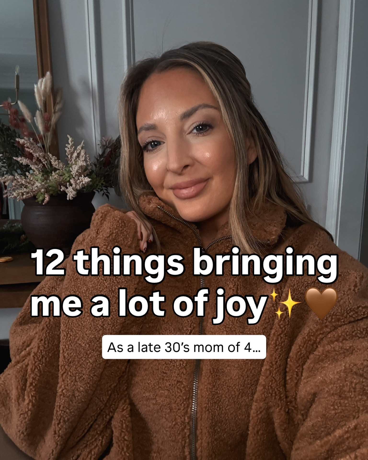 ✨🤎

Motherhood can feel like a million things happening at once, so I’m trying to pay more attention to the little things that make this season of life really good.

From slow mornings + coffee to getting dressed in an outfit I actually love, dinner with friends, watching my kids do what they love, a clean house (even if it only lasts 12 minutes 😂), and those random everyday moments that I know I’ll miss someday…

Here are 12 things bringing me joy as a mom of 4 lately. 🫶🏼

#mommusthaves #falloutfitideas #holidaydecor