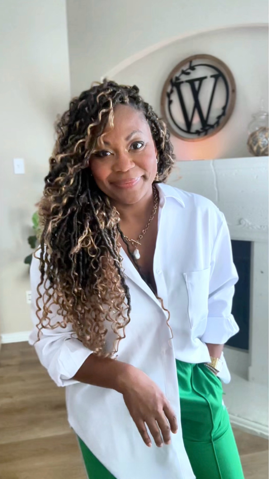 My outfit and fragrance of the day as well as my favorite French coat! 💚🌸🧥☔️￼

#LTKmomlife #LTKootd #LTKstorytime