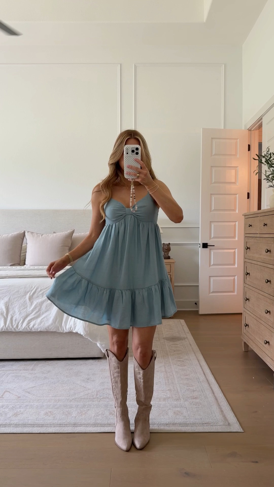 wearing xs
