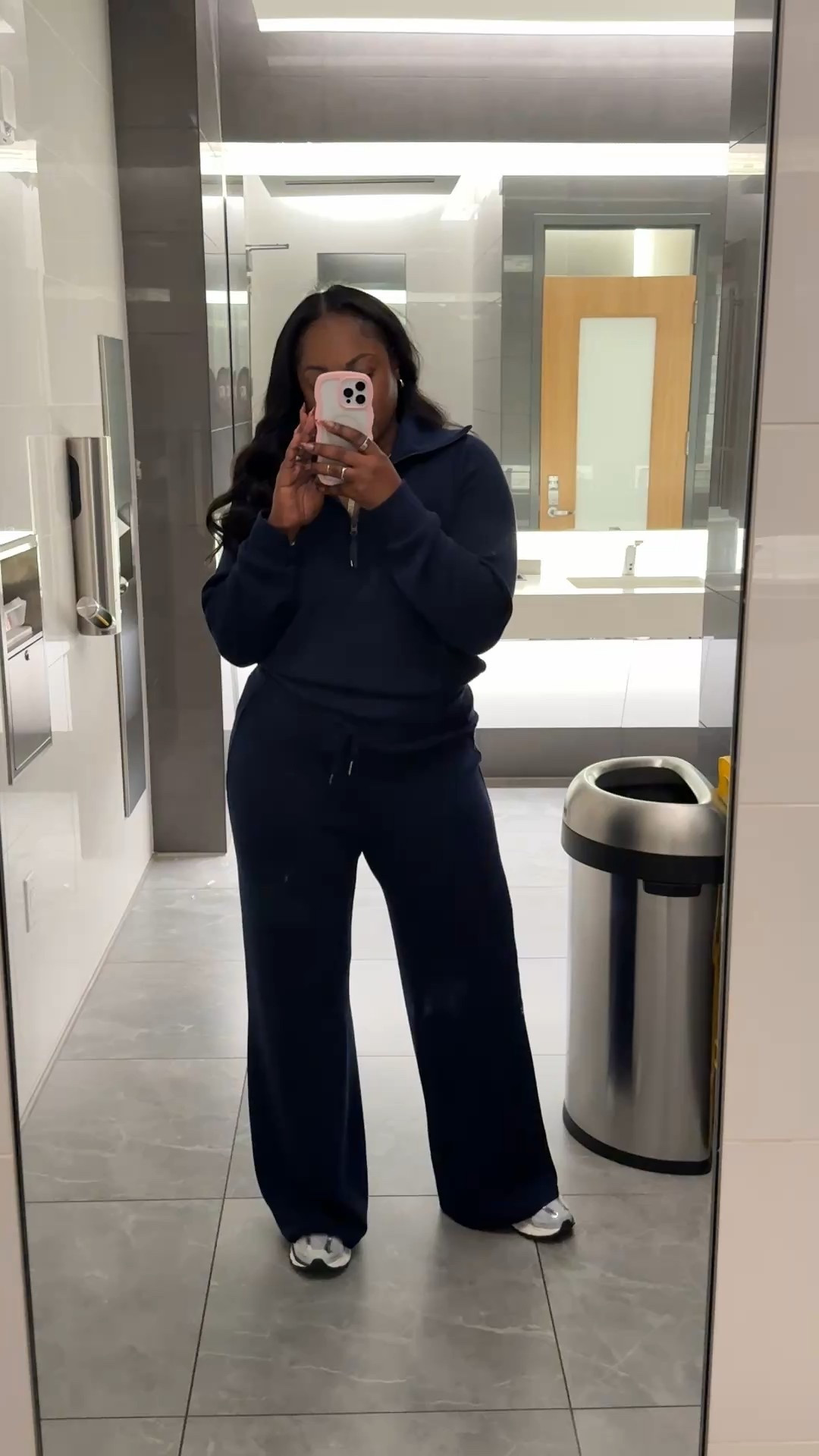 Airport Uniform✈️


#LTKTravel #LTKMidsize #LTKActive