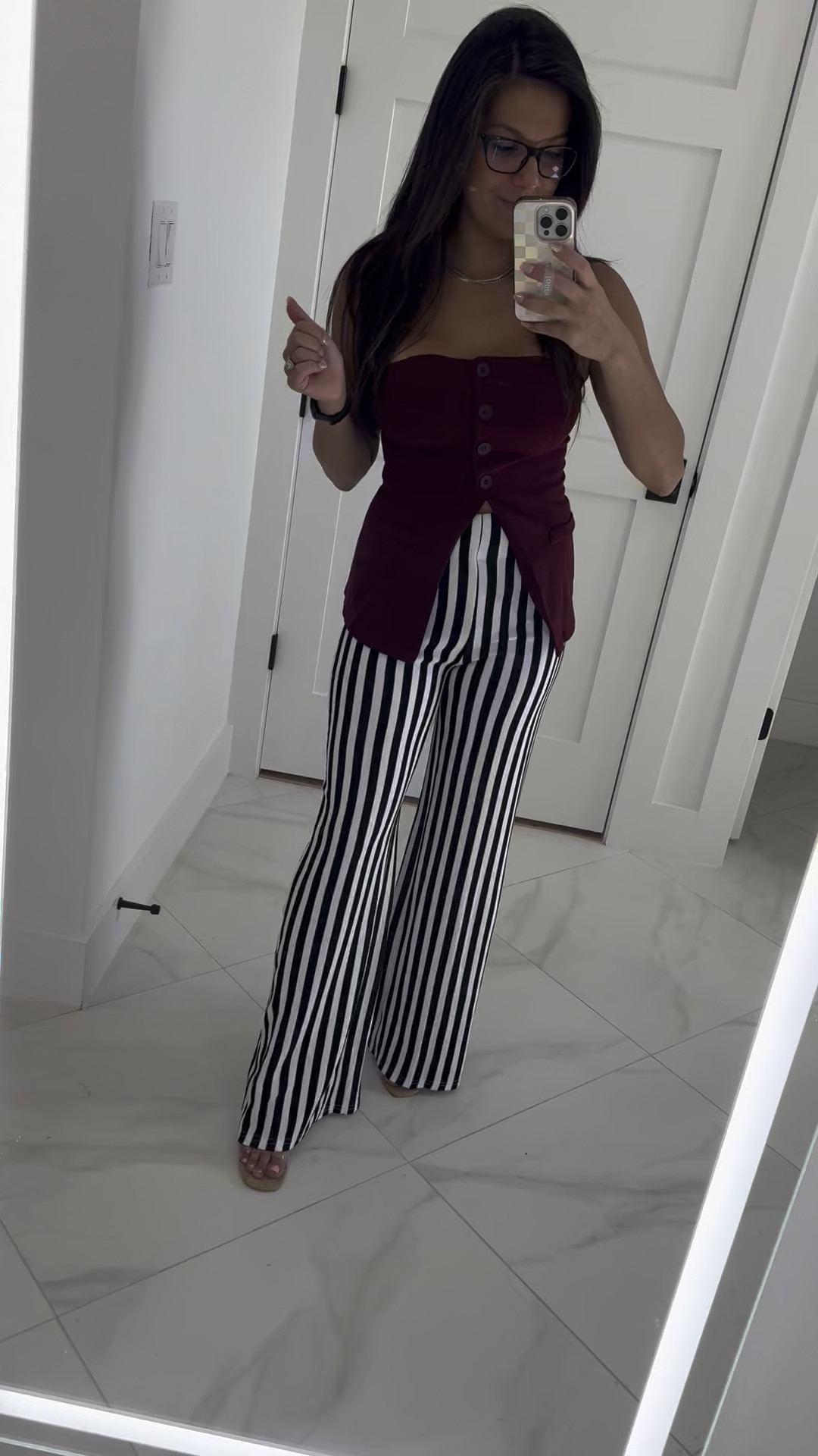 Top from Amazon 🖤🔥

#LTKmomlife #LTKFindsUnder50 #LTKPetite