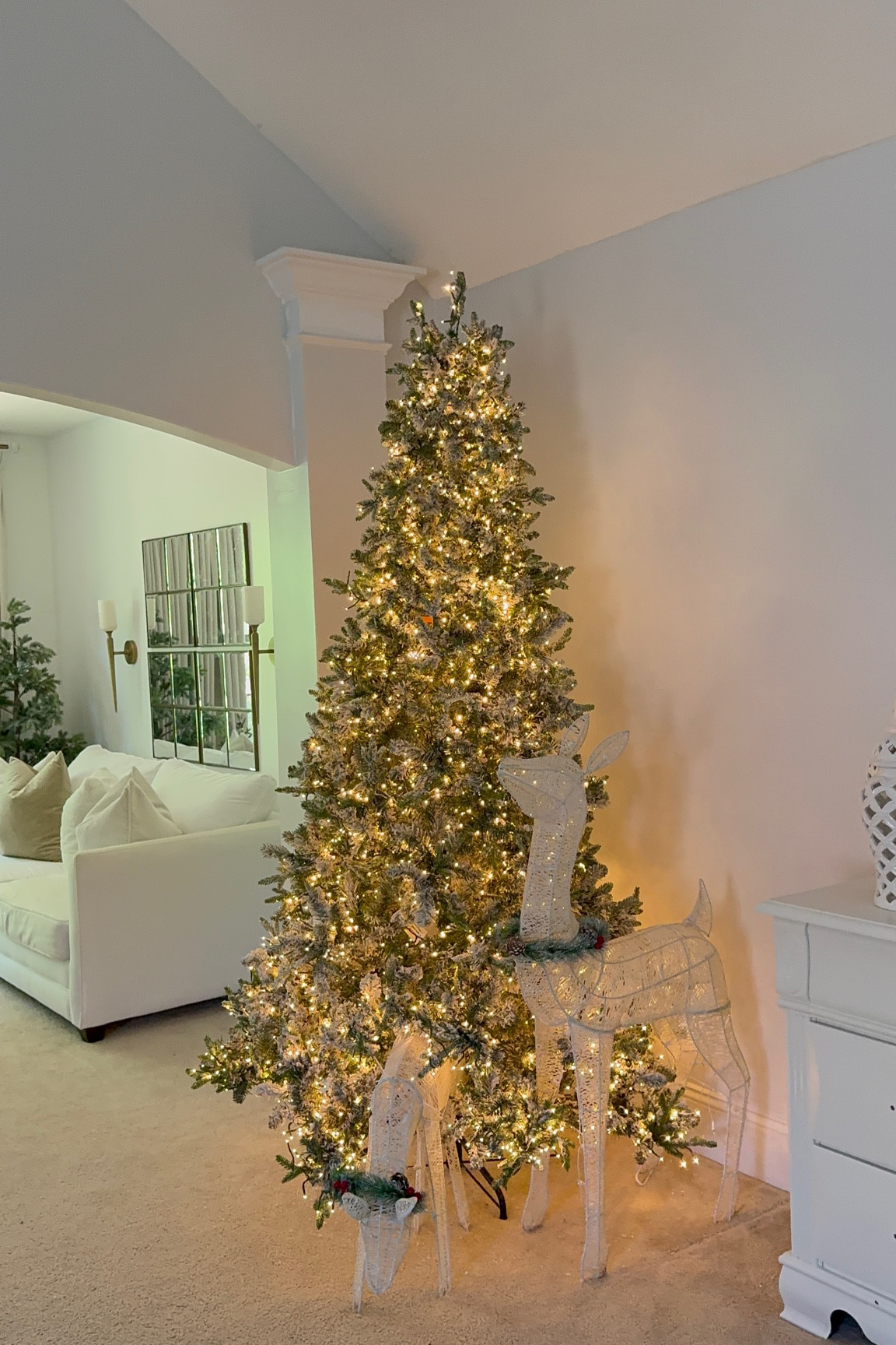 Christmas tree 🎄 

#LTKFallSale #LTKHome