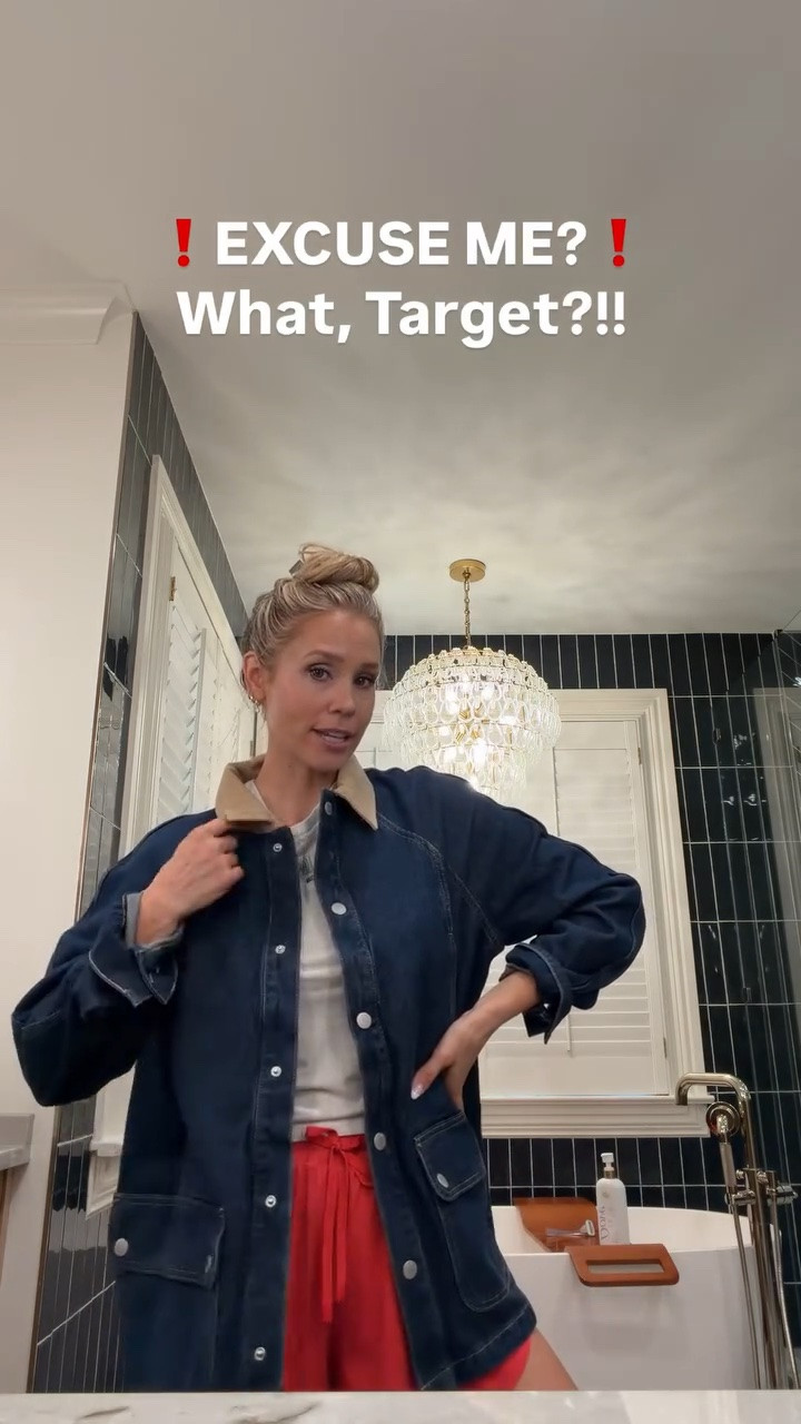 🤍I about DIED when I saw this at Target! There were only 3 left and one was a size small, my true to size. Literally screaming over this Target find! 🎯🤍💀