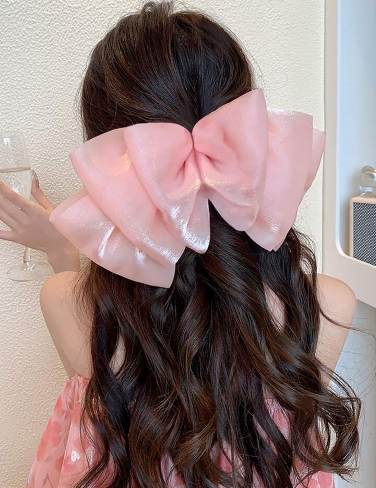 Romantic pink bow 🌸💓 #ltkhair

#LTKwedding #LTKparties #LTKGiftGuide